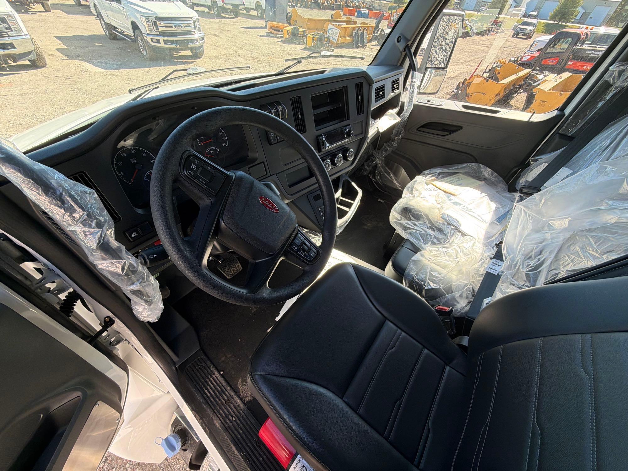 2026 Peterbilt 536