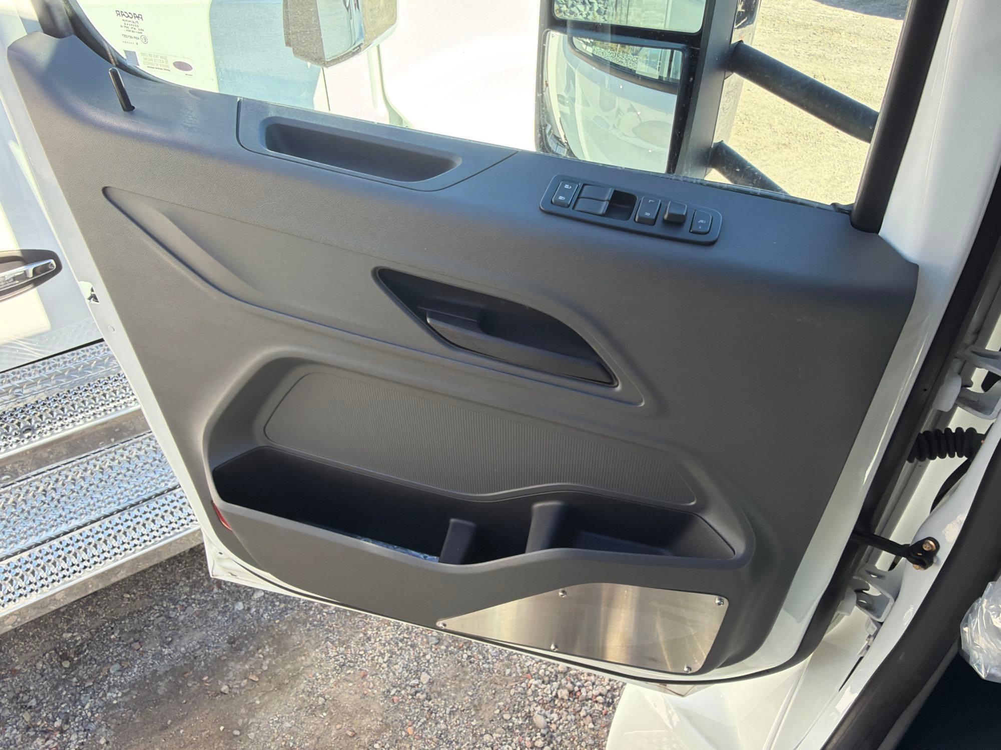 2026 Peterbilt 536