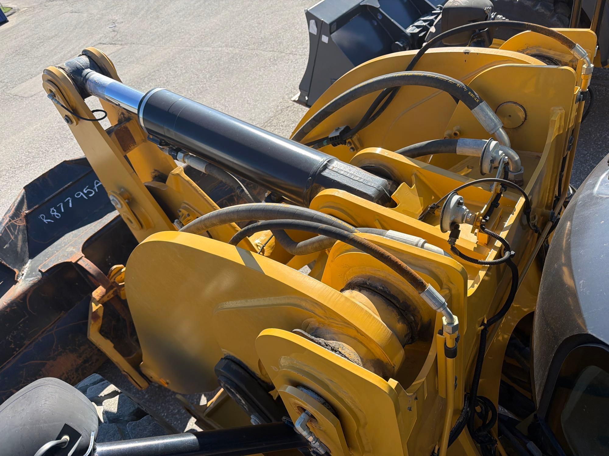 2019 Caterpillar 930M