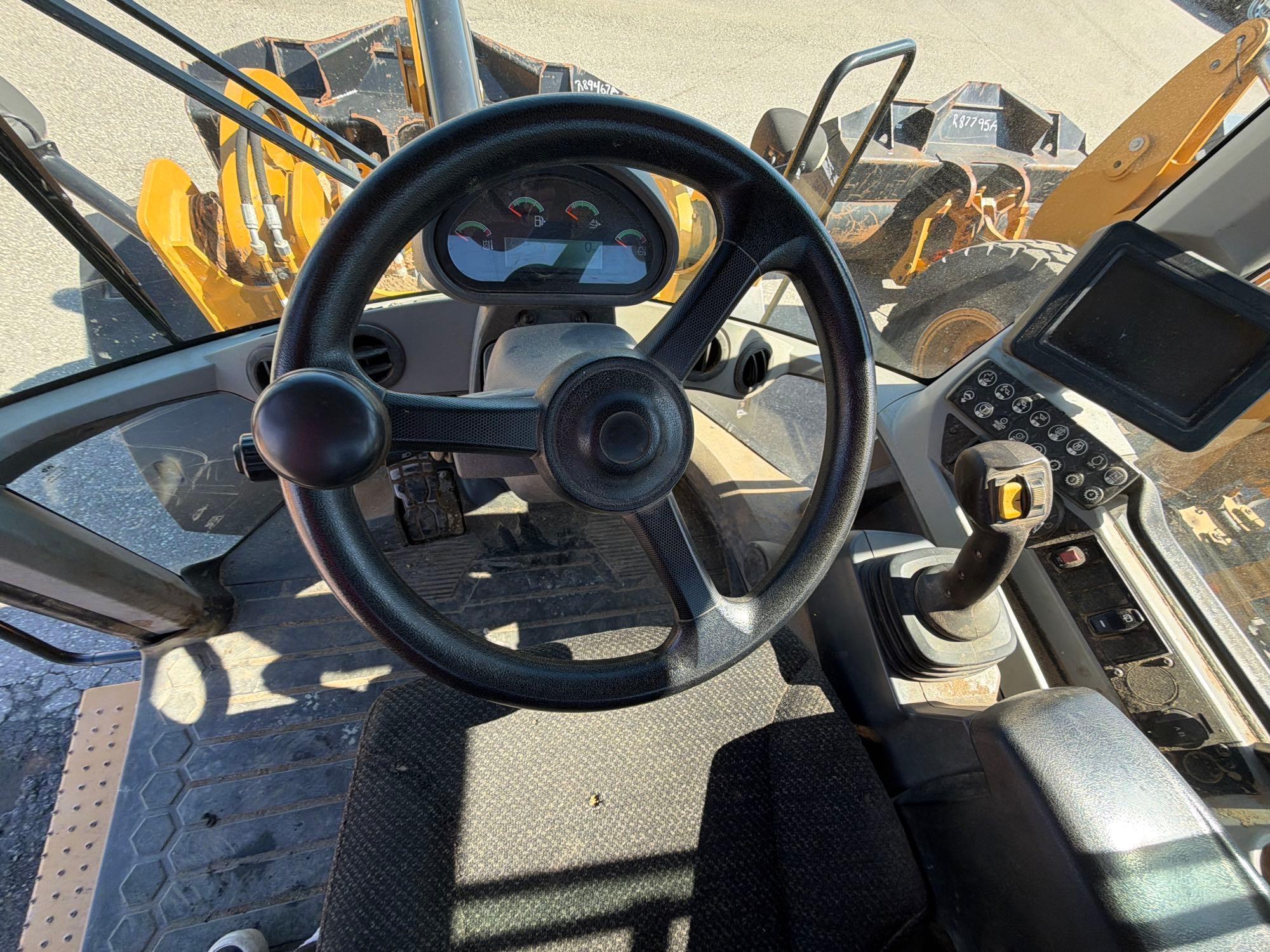 2019 Caterpillar 926M