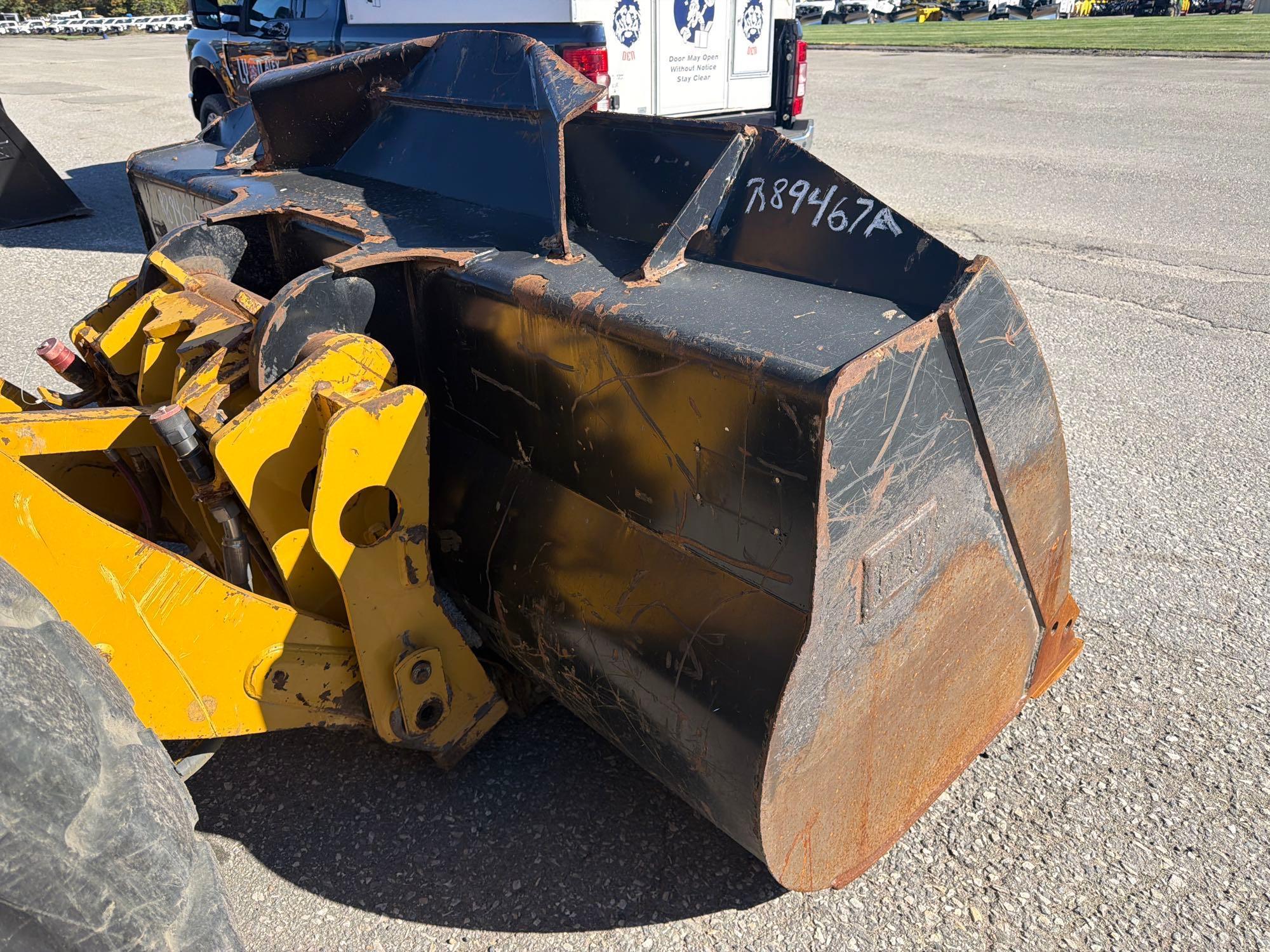 2019 Caterpillar 926M