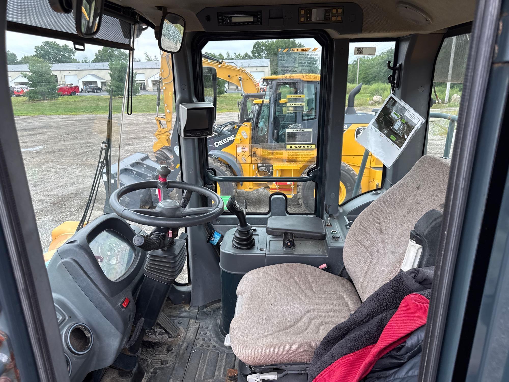 Hyundai HL7709