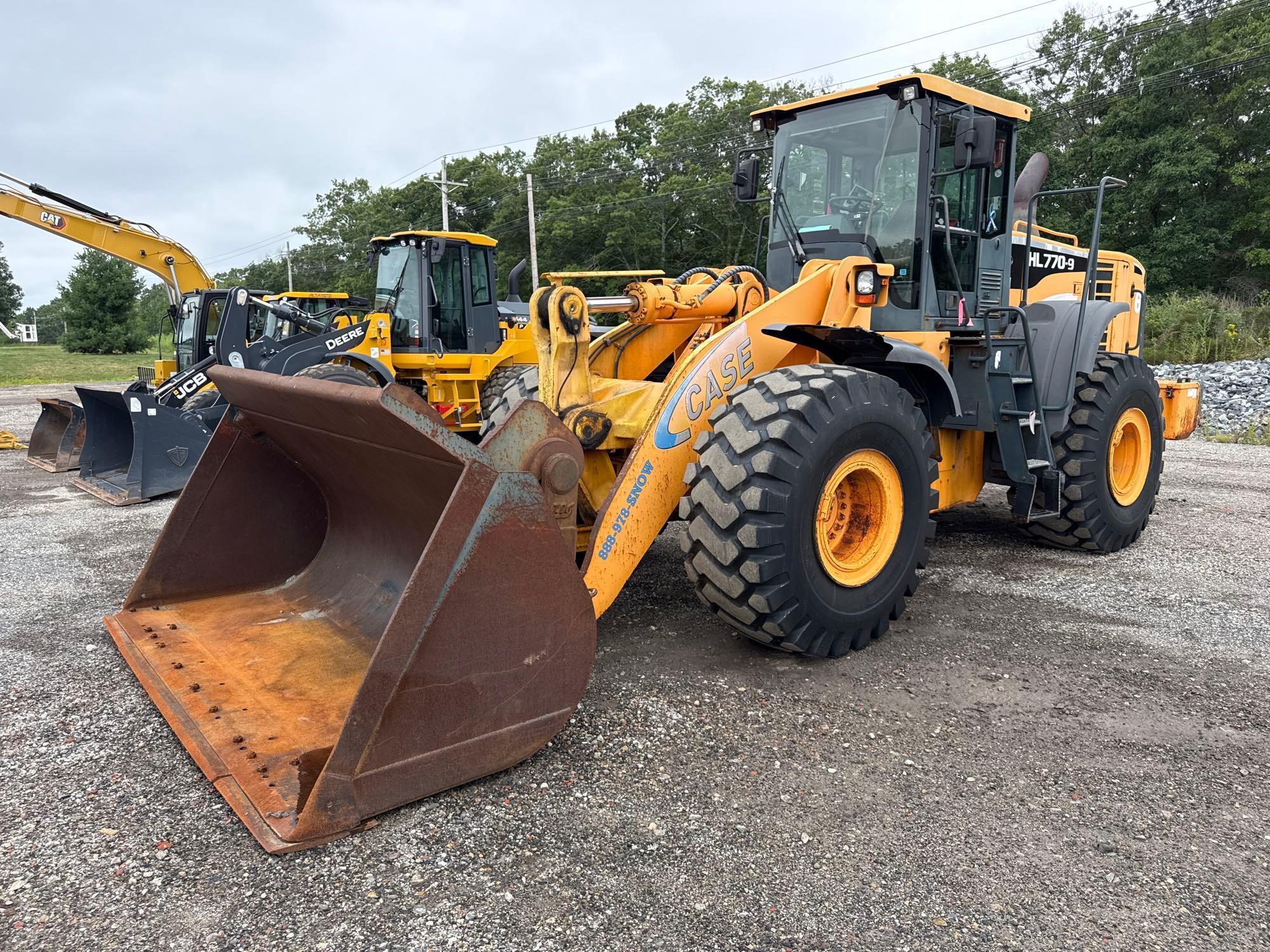 Hyundai HL7709