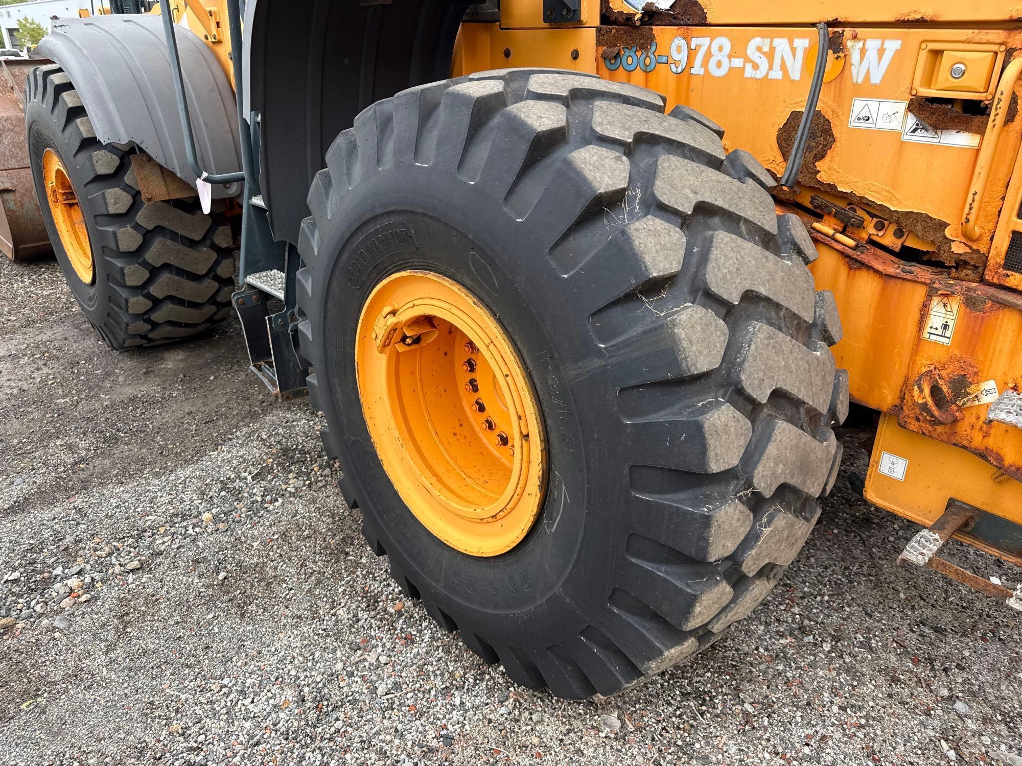 Hyundai HL7709