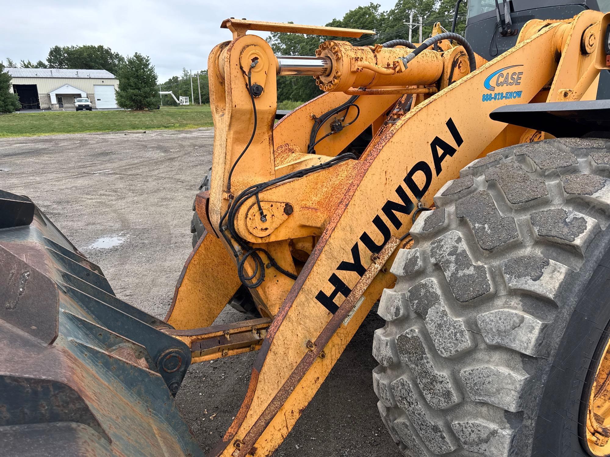 Hyundai HL7709