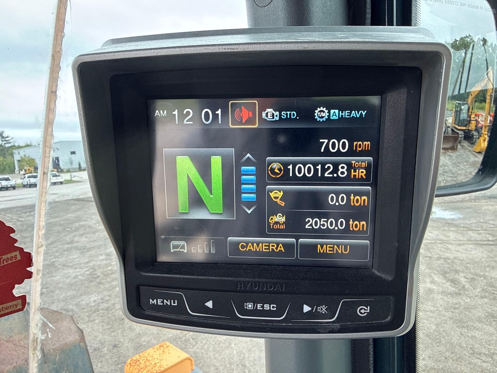 Hyundai HL7709