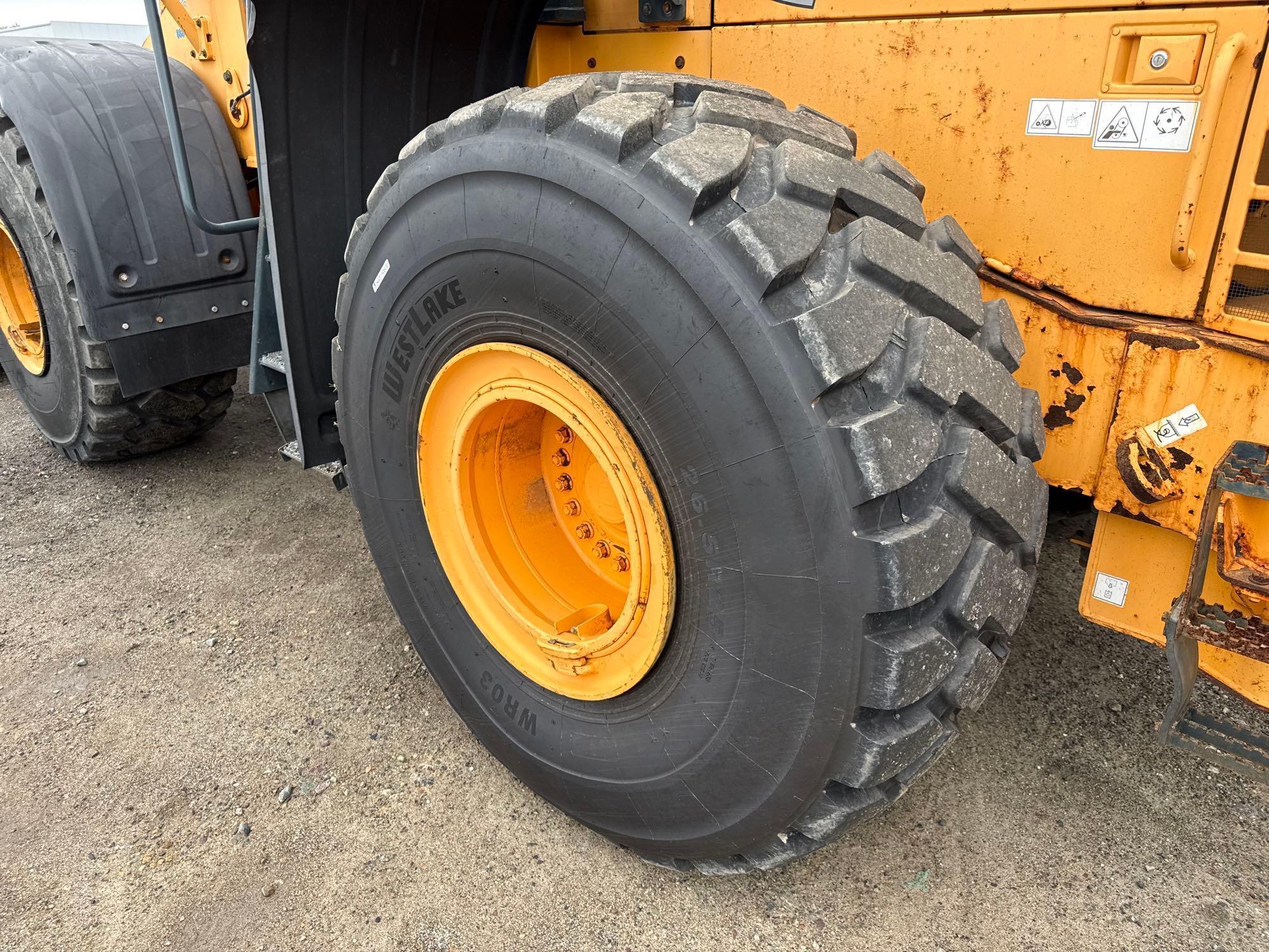 Hyundai HL7709