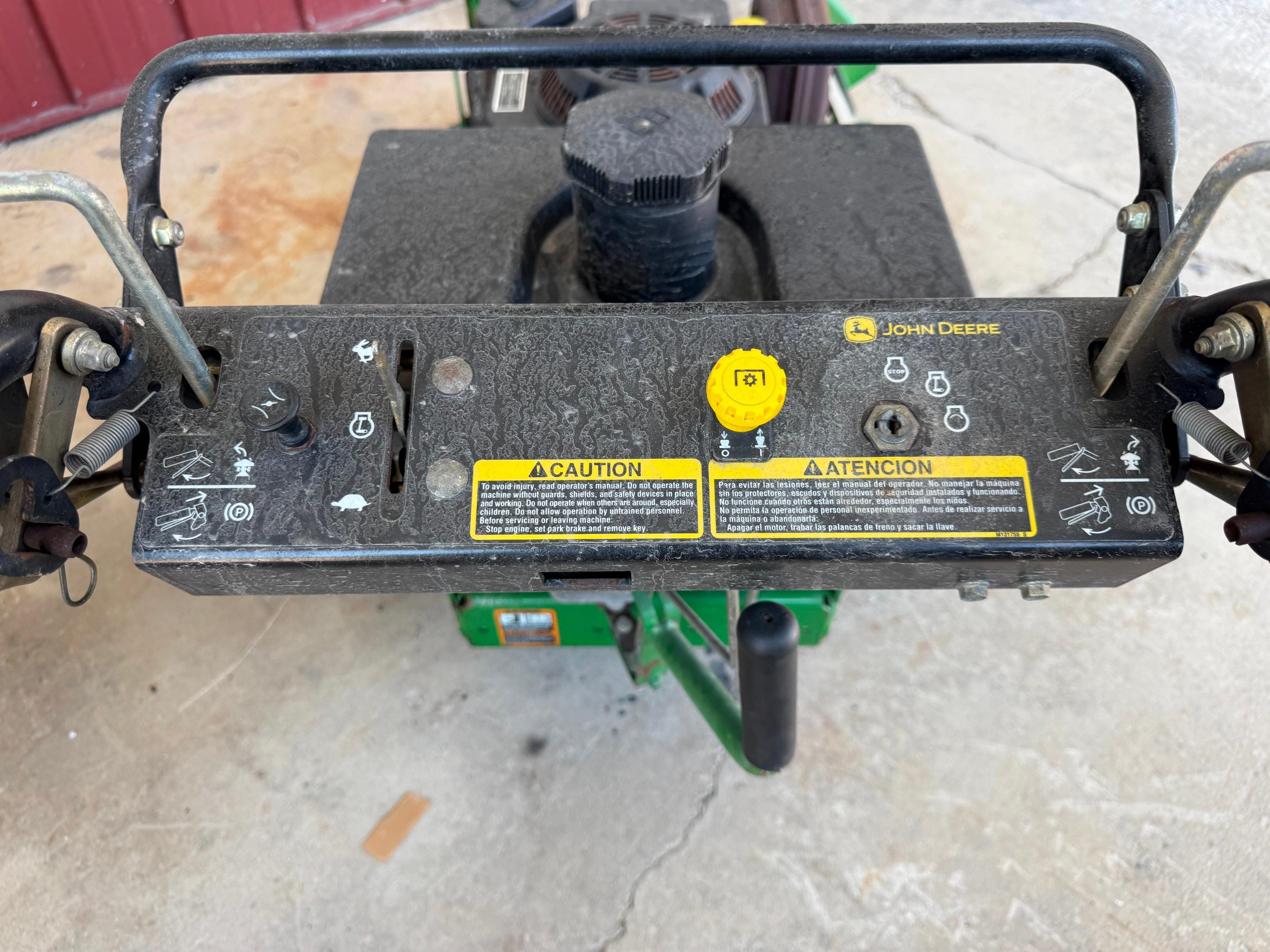 John Deere G15