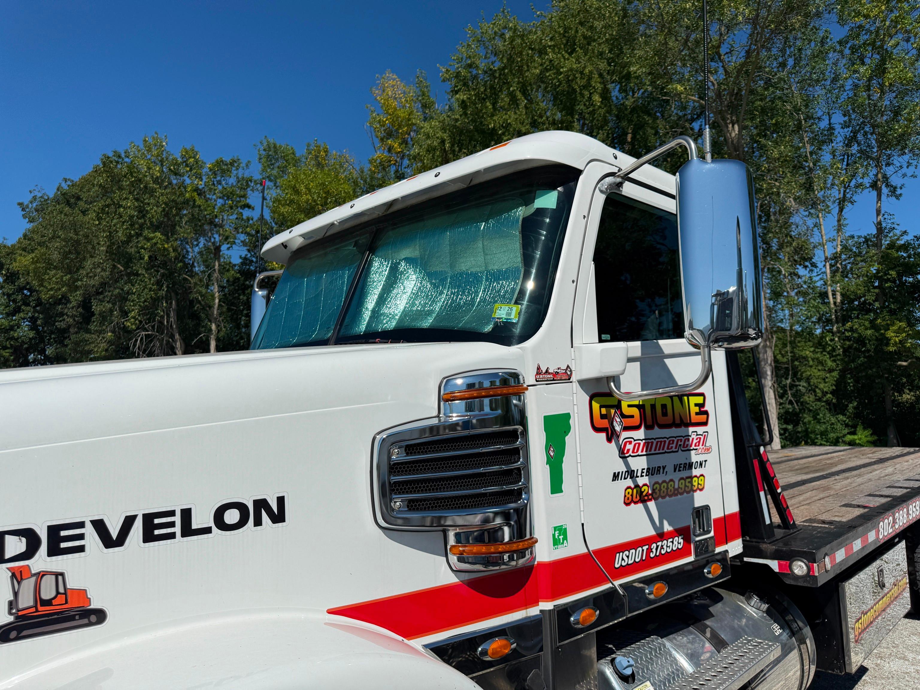 2018 Freightliner 122SD