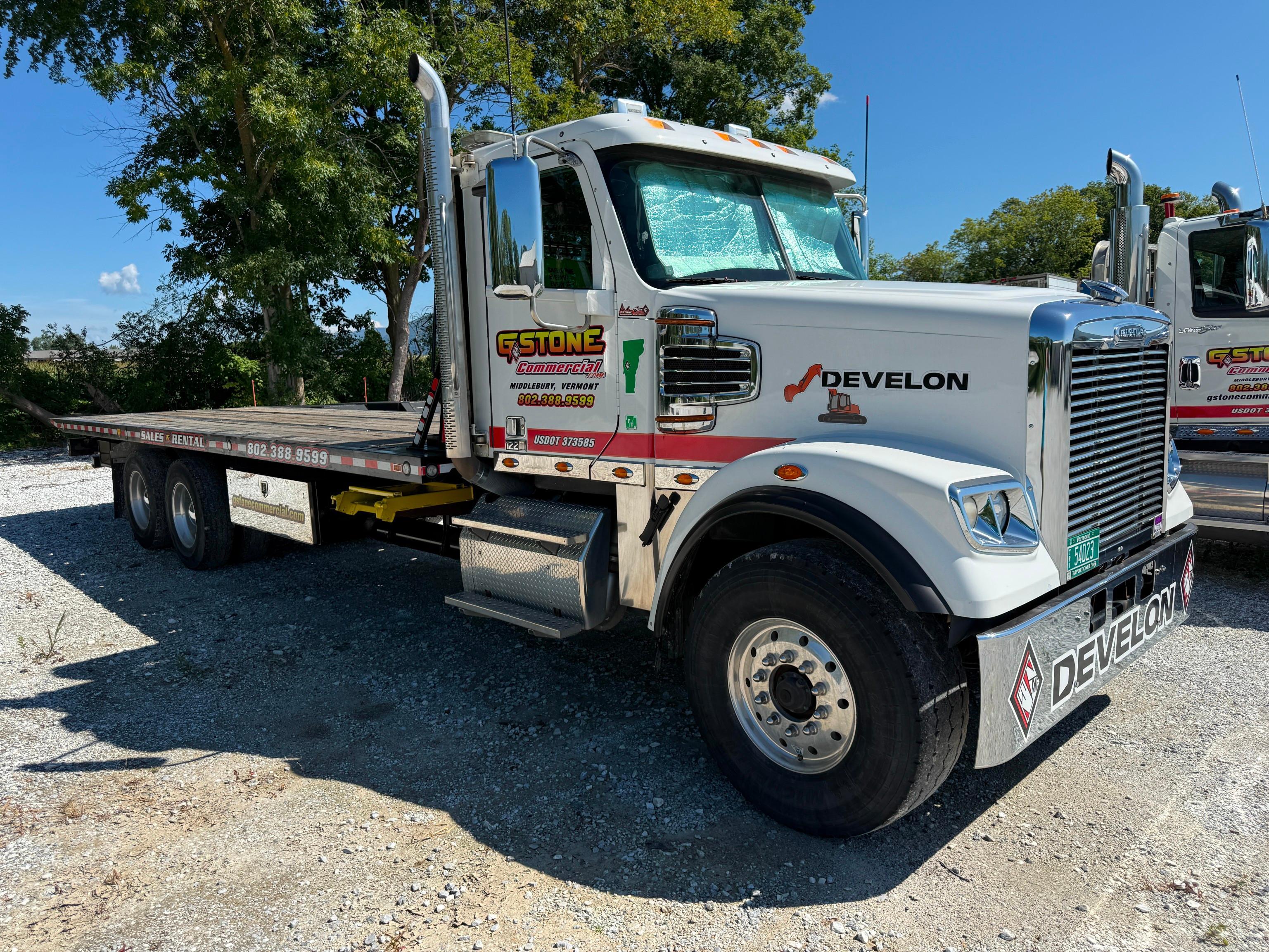2018 Freightliner 122SD