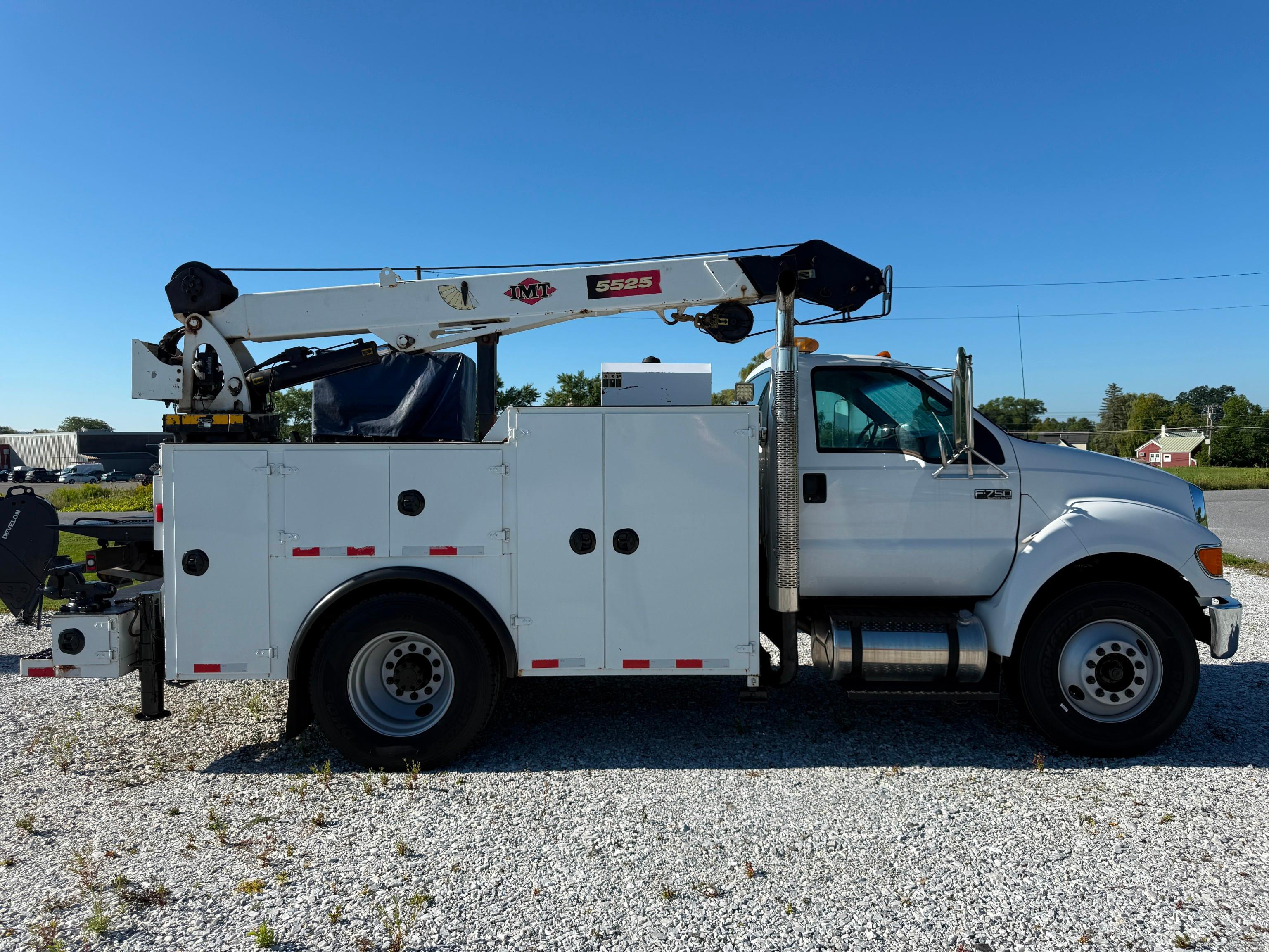 2007 Ford F750 XLT