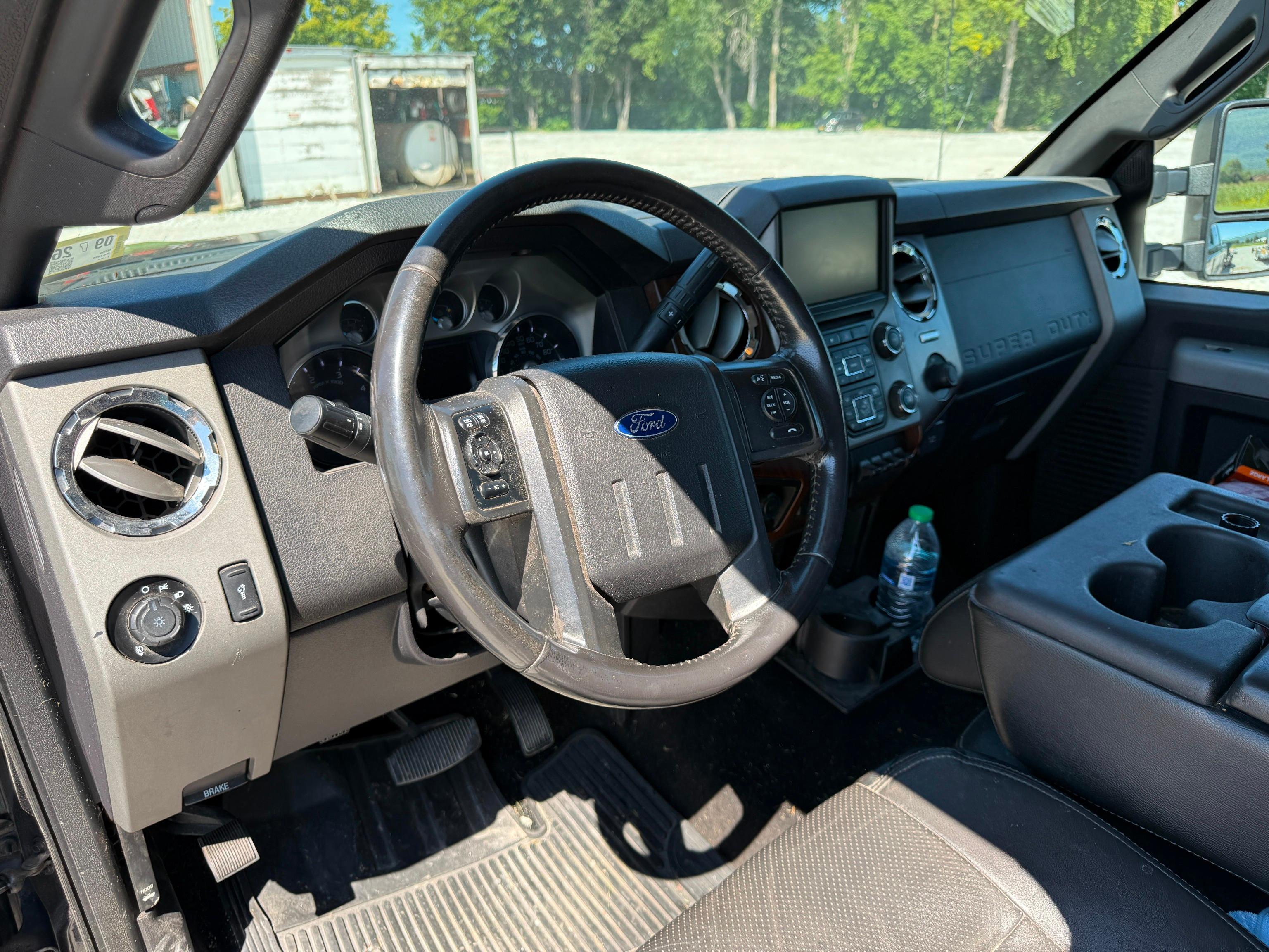 2015 Ford F-350 SUPER DUTY