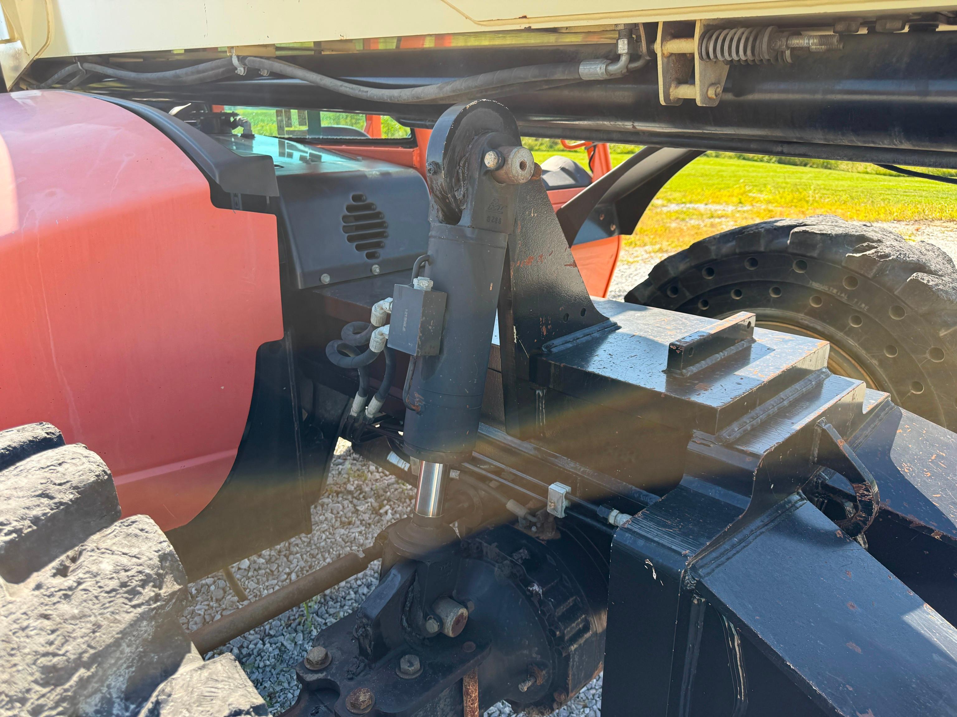JLG G10-55A