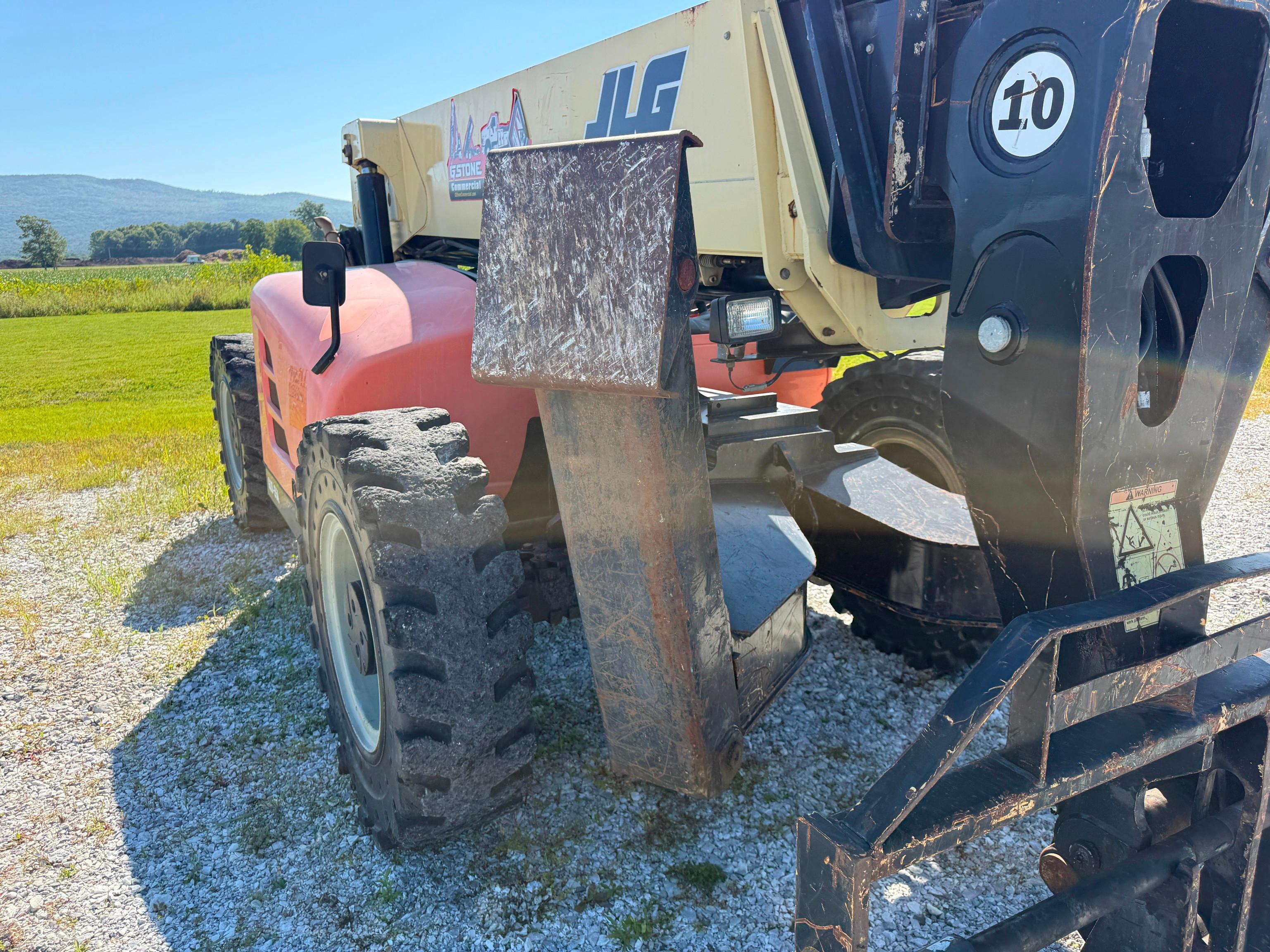 JLG G10-55A