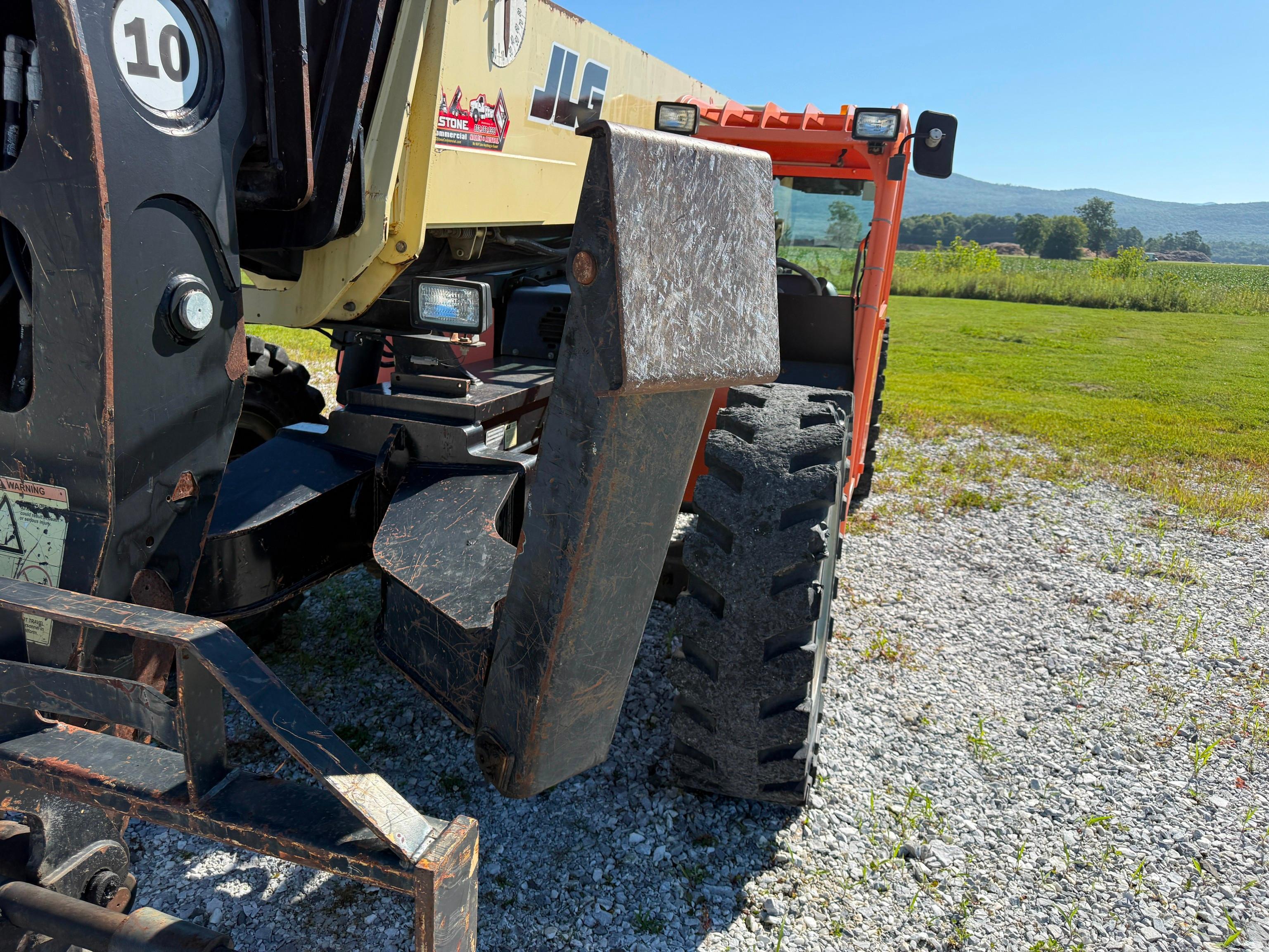JLG G10-55A