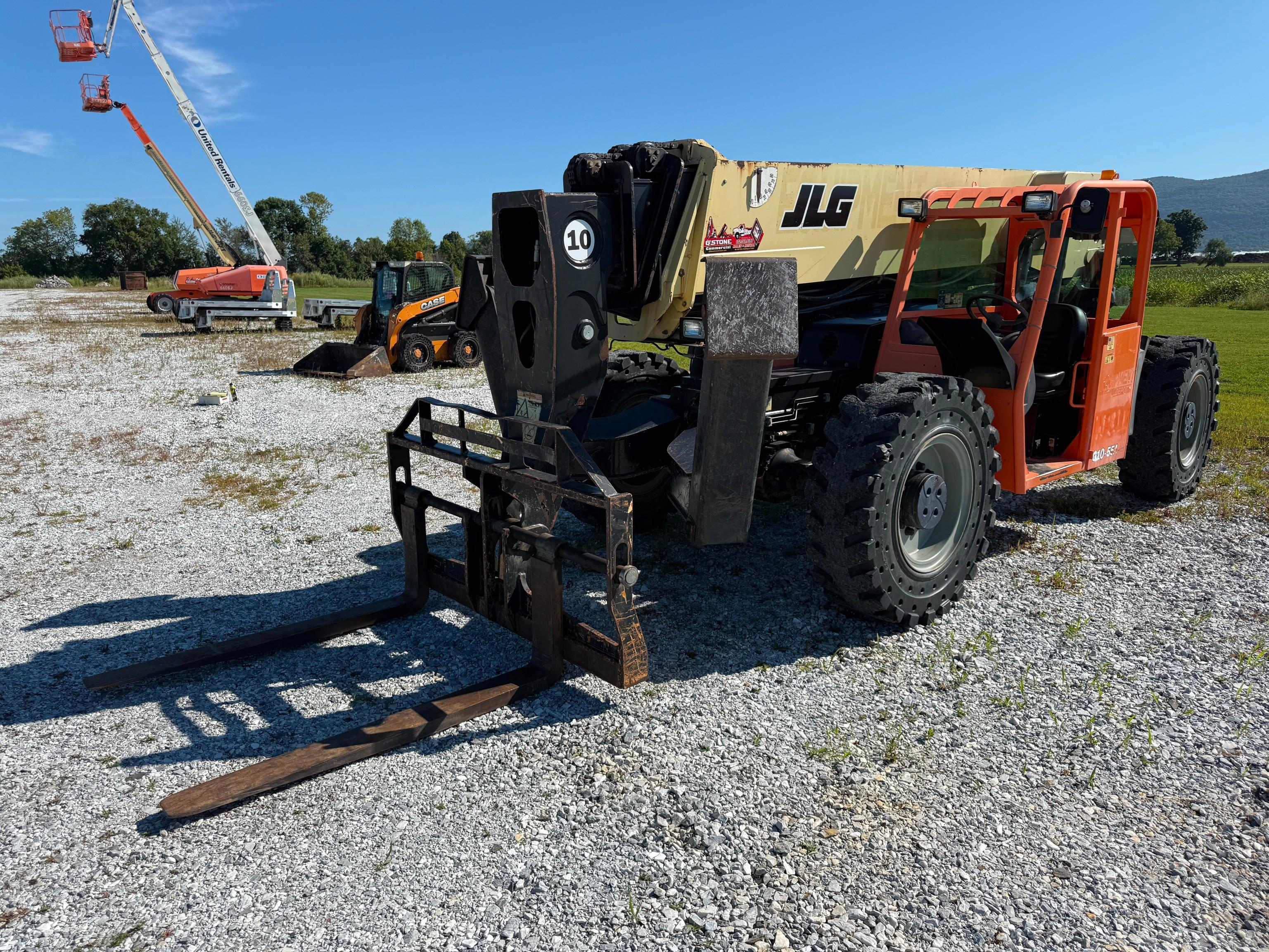 Photo of JLG G10-55A