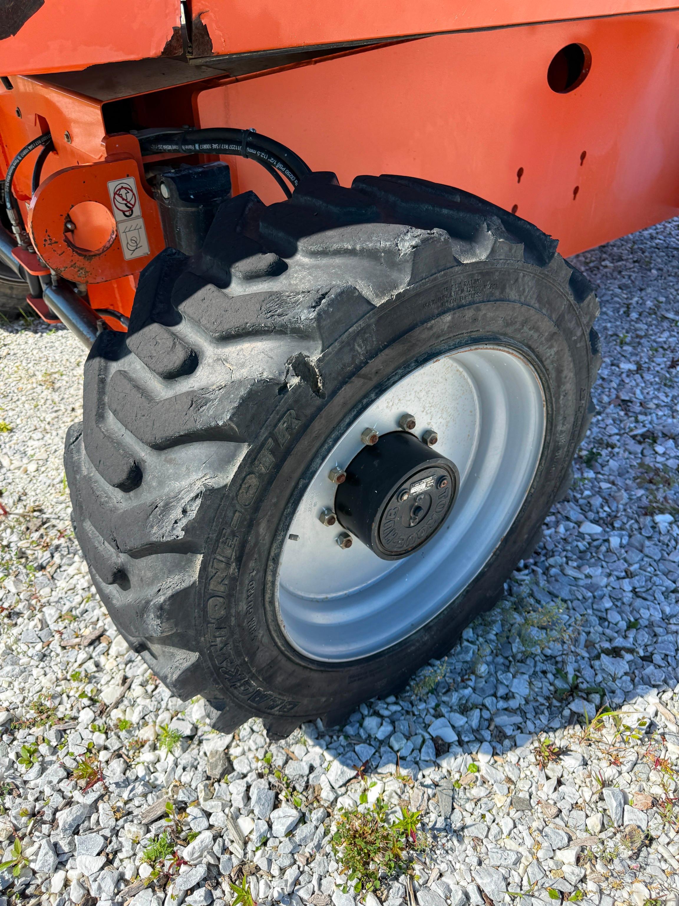 2020 JLG 600S