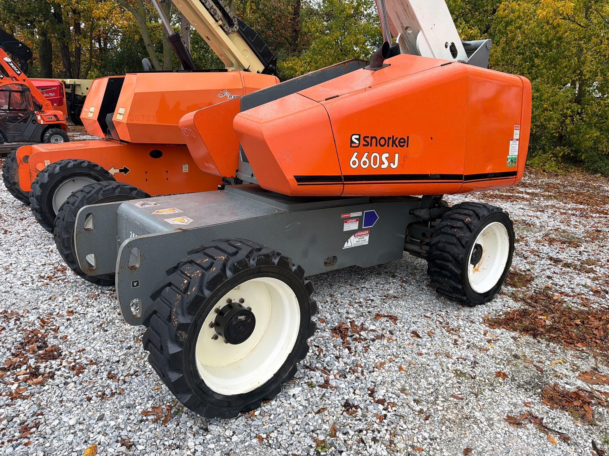 2016 Snorkel 660SJ