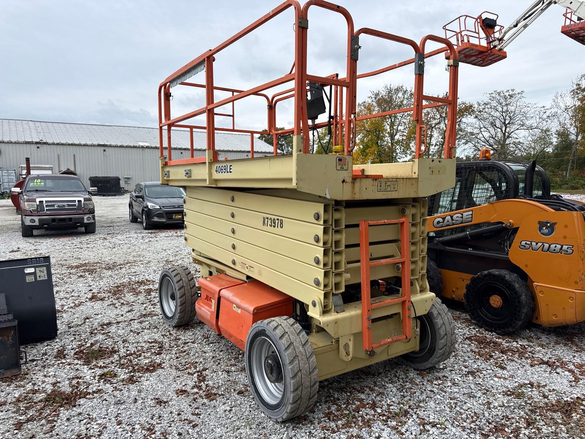 JLG 4069LE