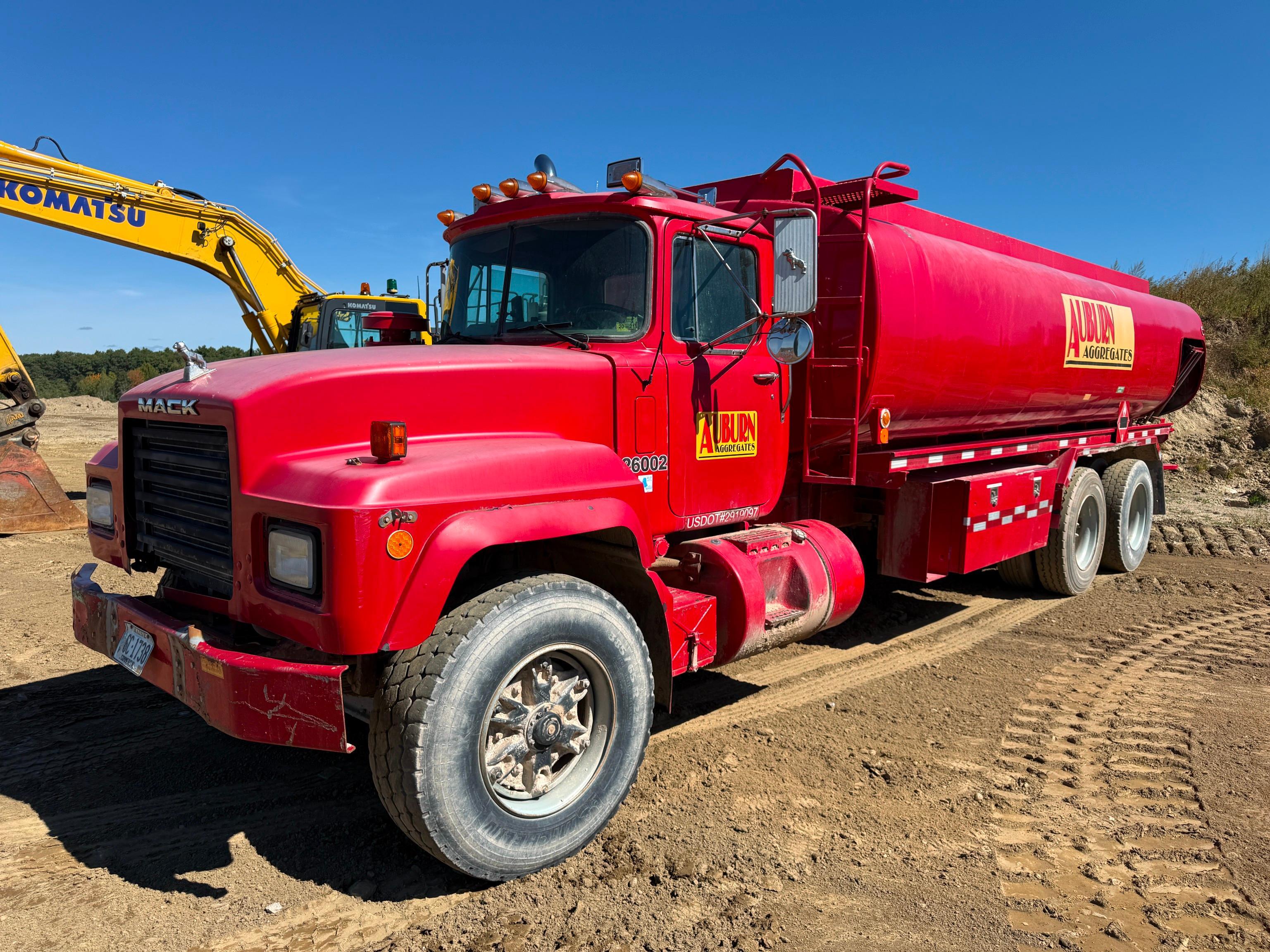 1998 Mack RD688S