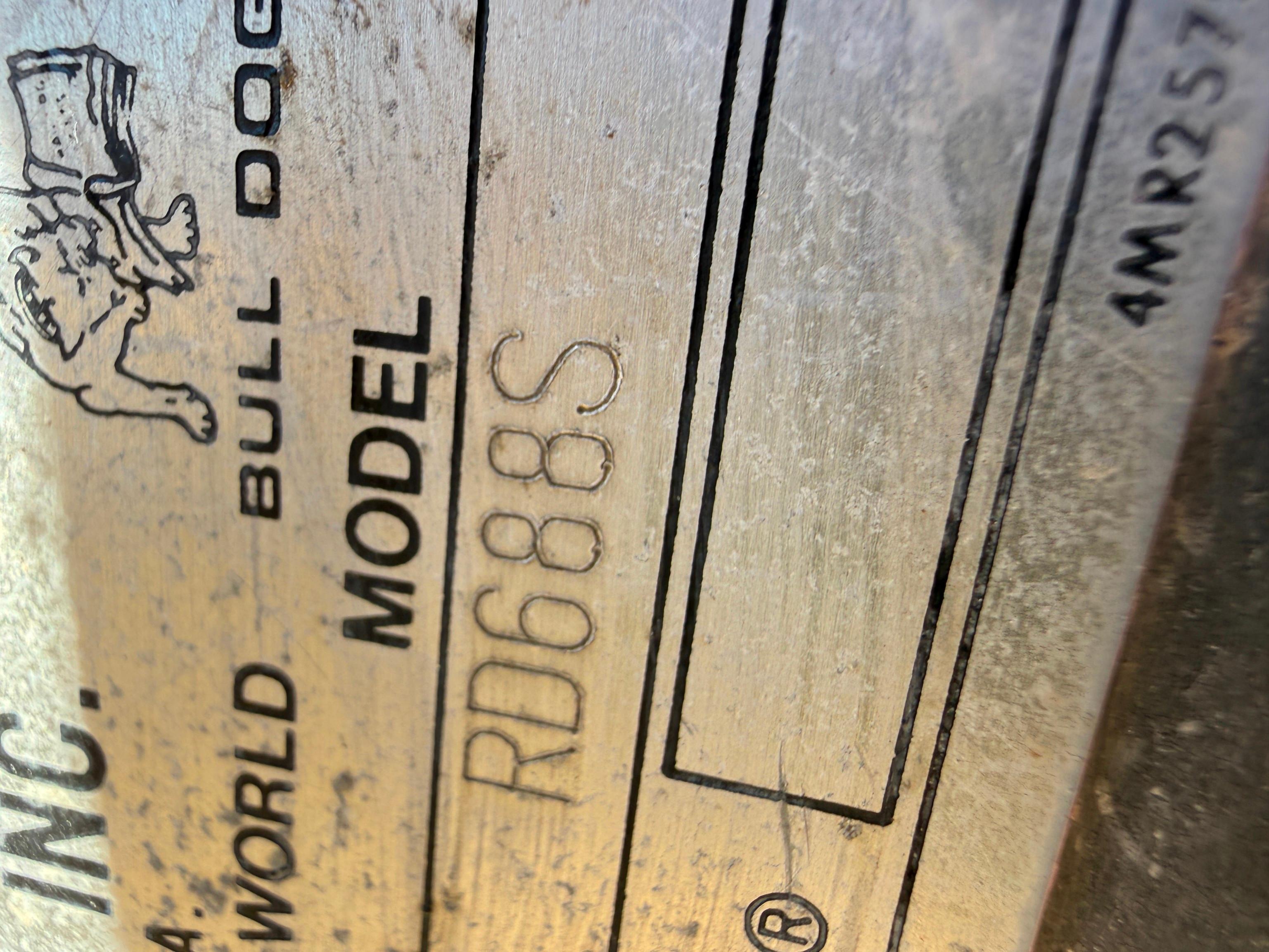 1998 Mack RD688S