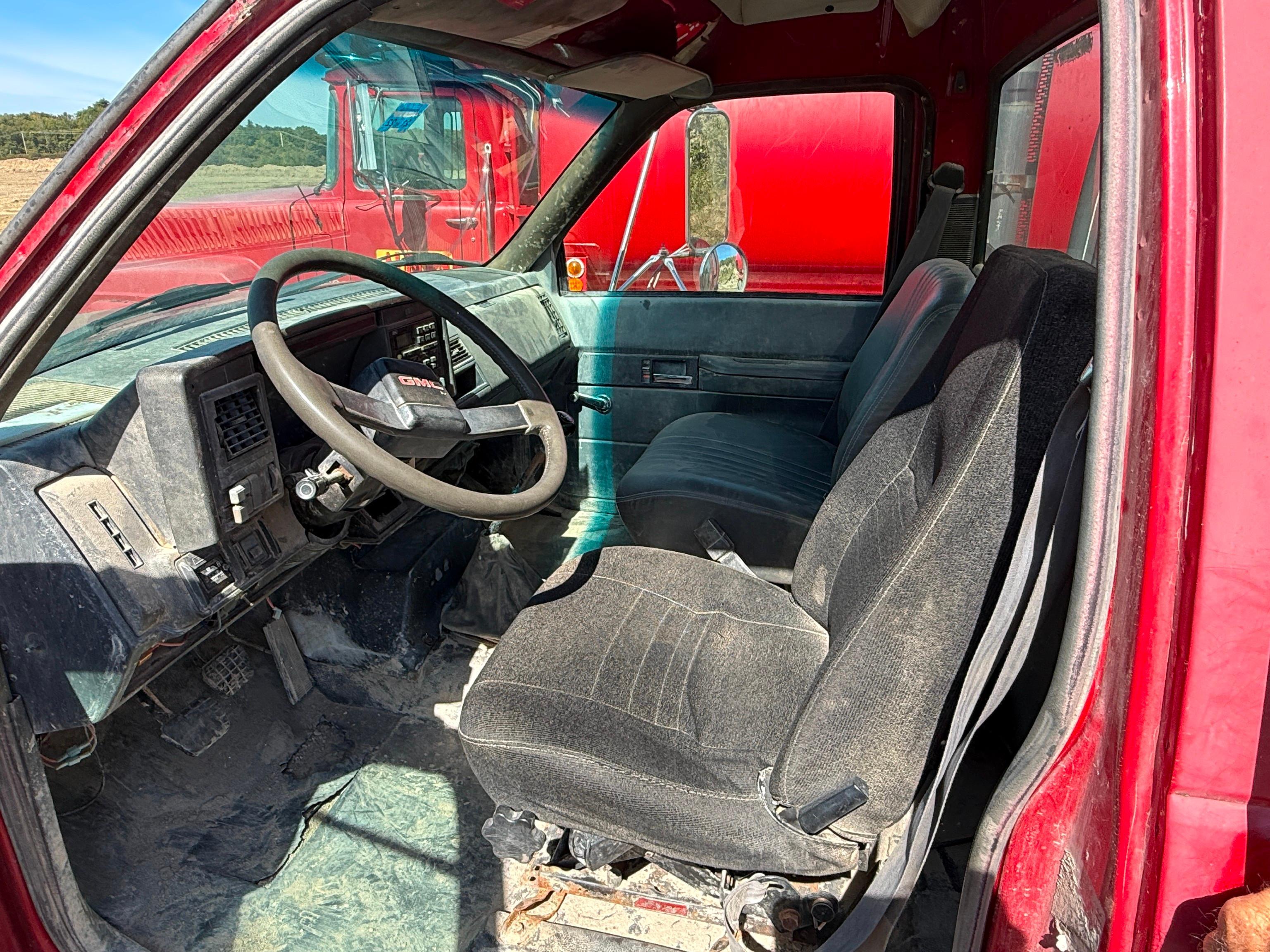 2001 GMC C7500