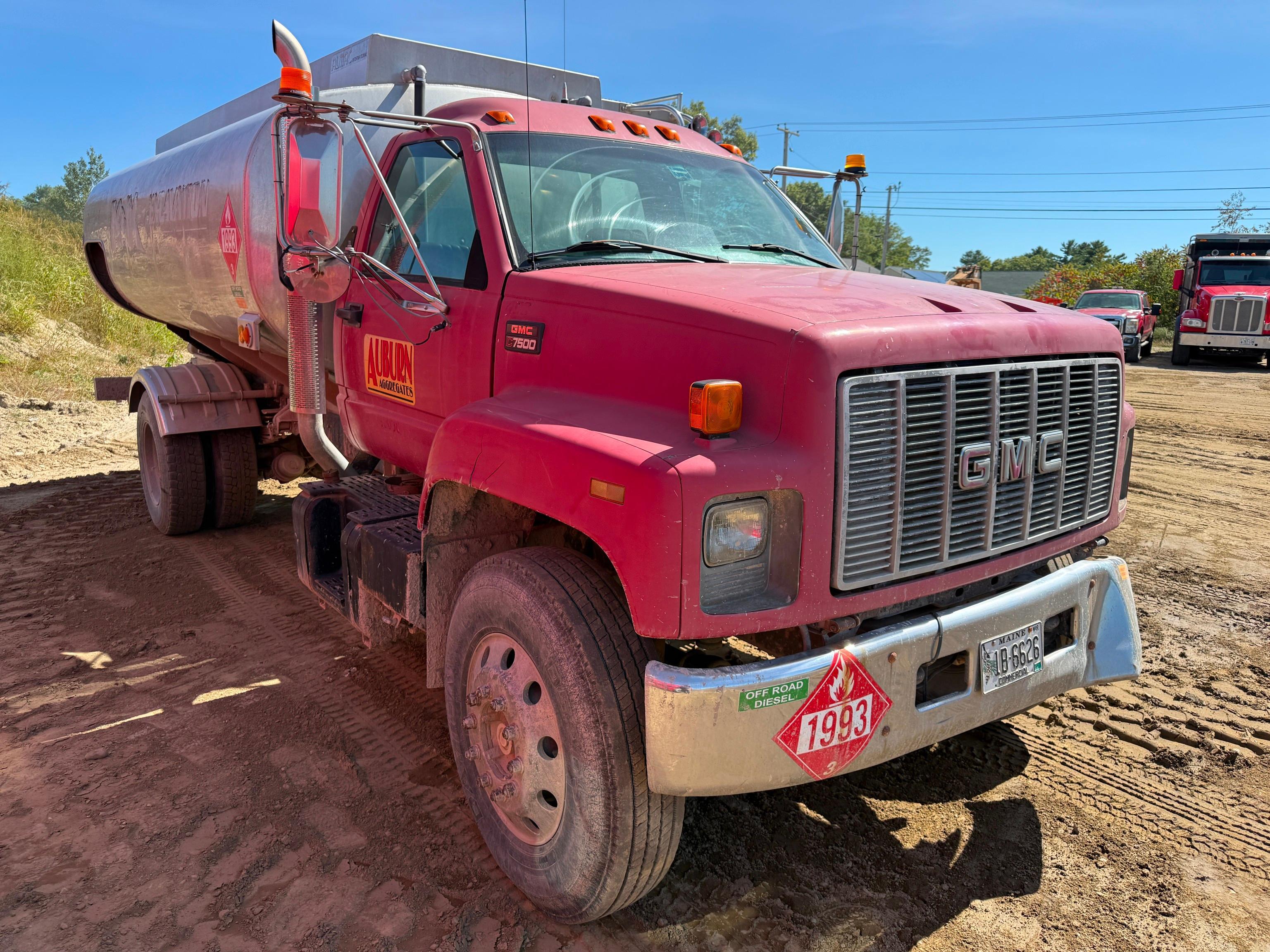2001 GMC C7500