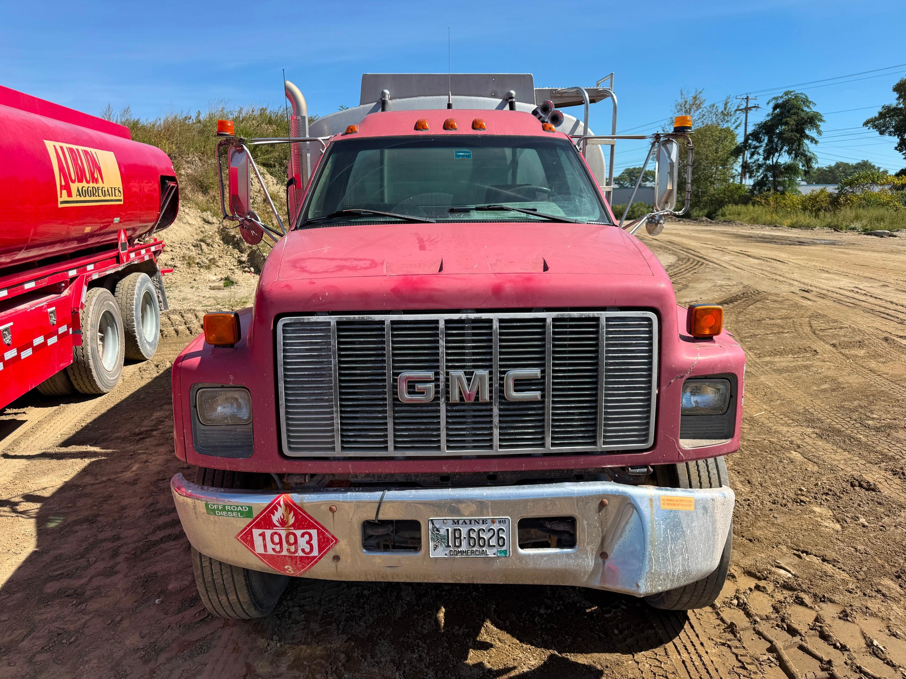 2001 GMC C7500