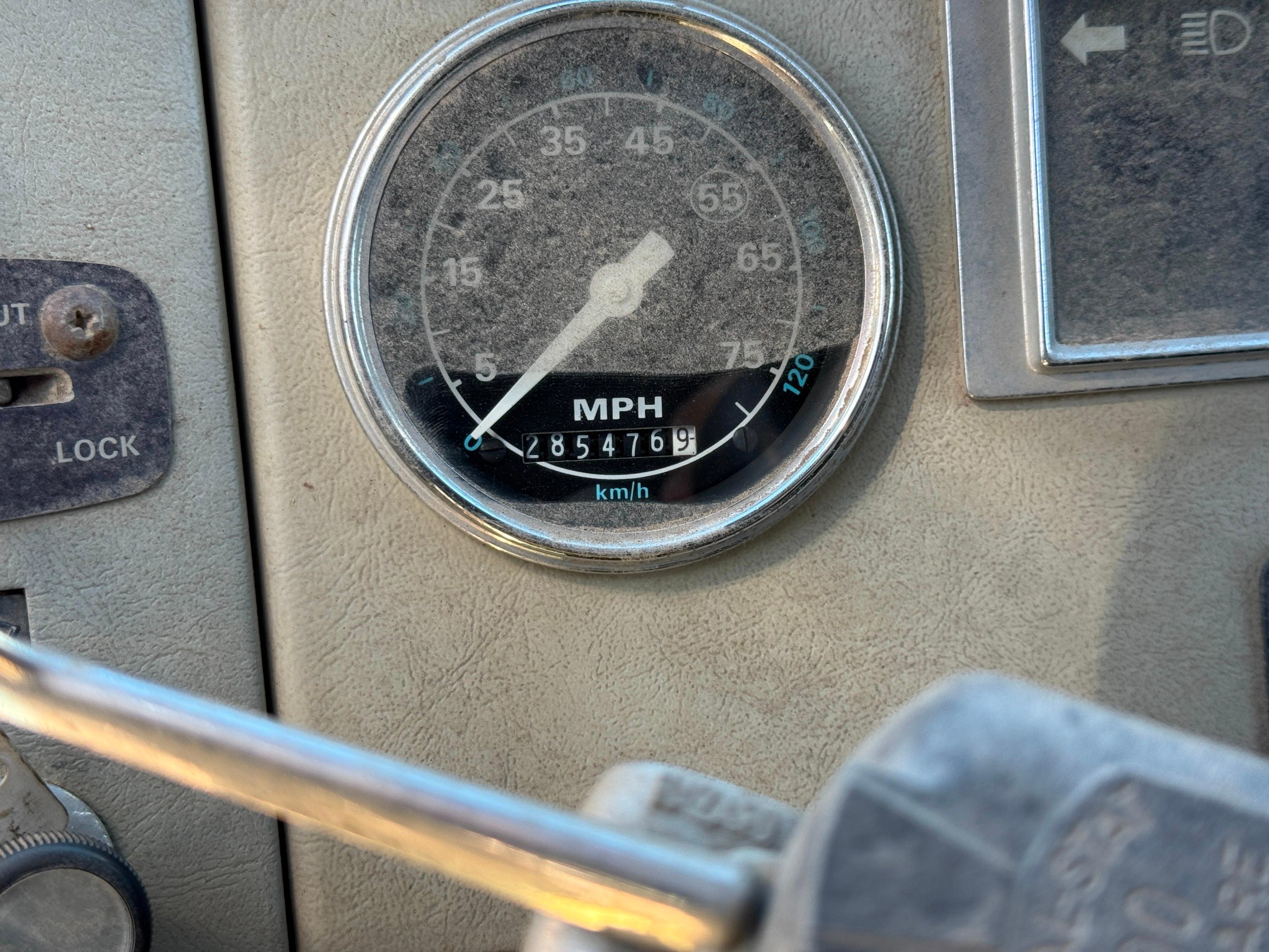 Ford L9000