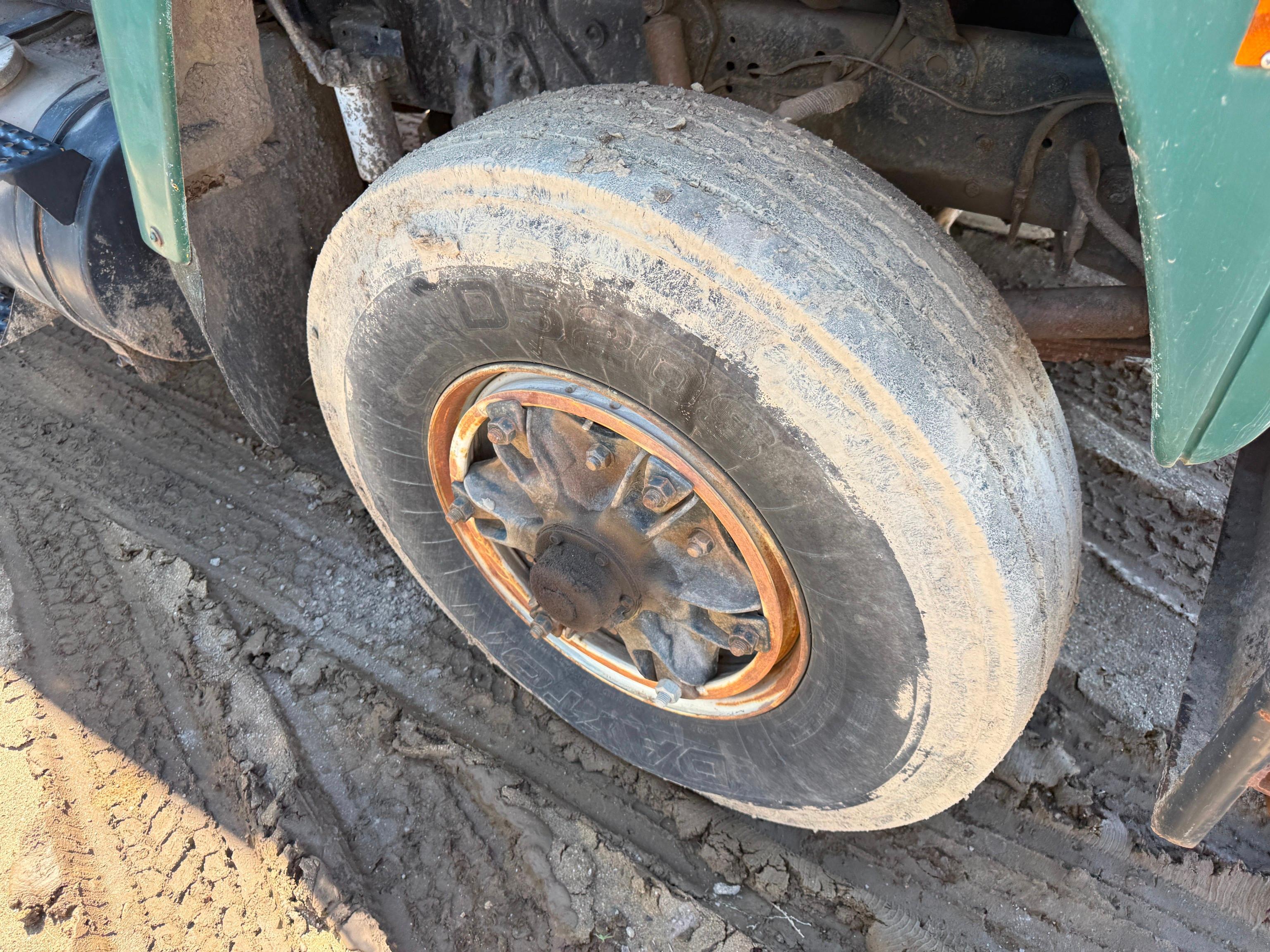 Ford L9000