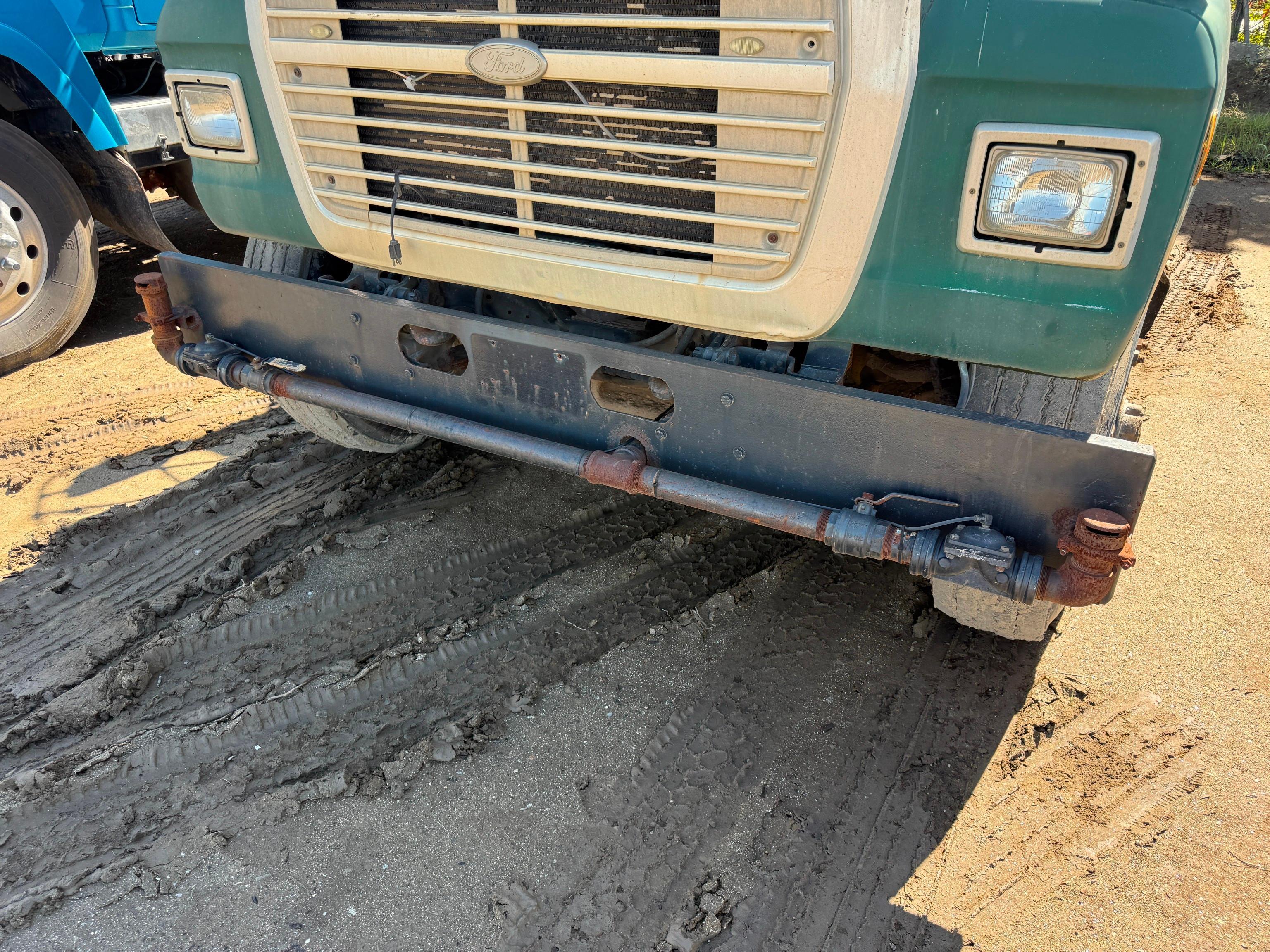 Ford L9000
