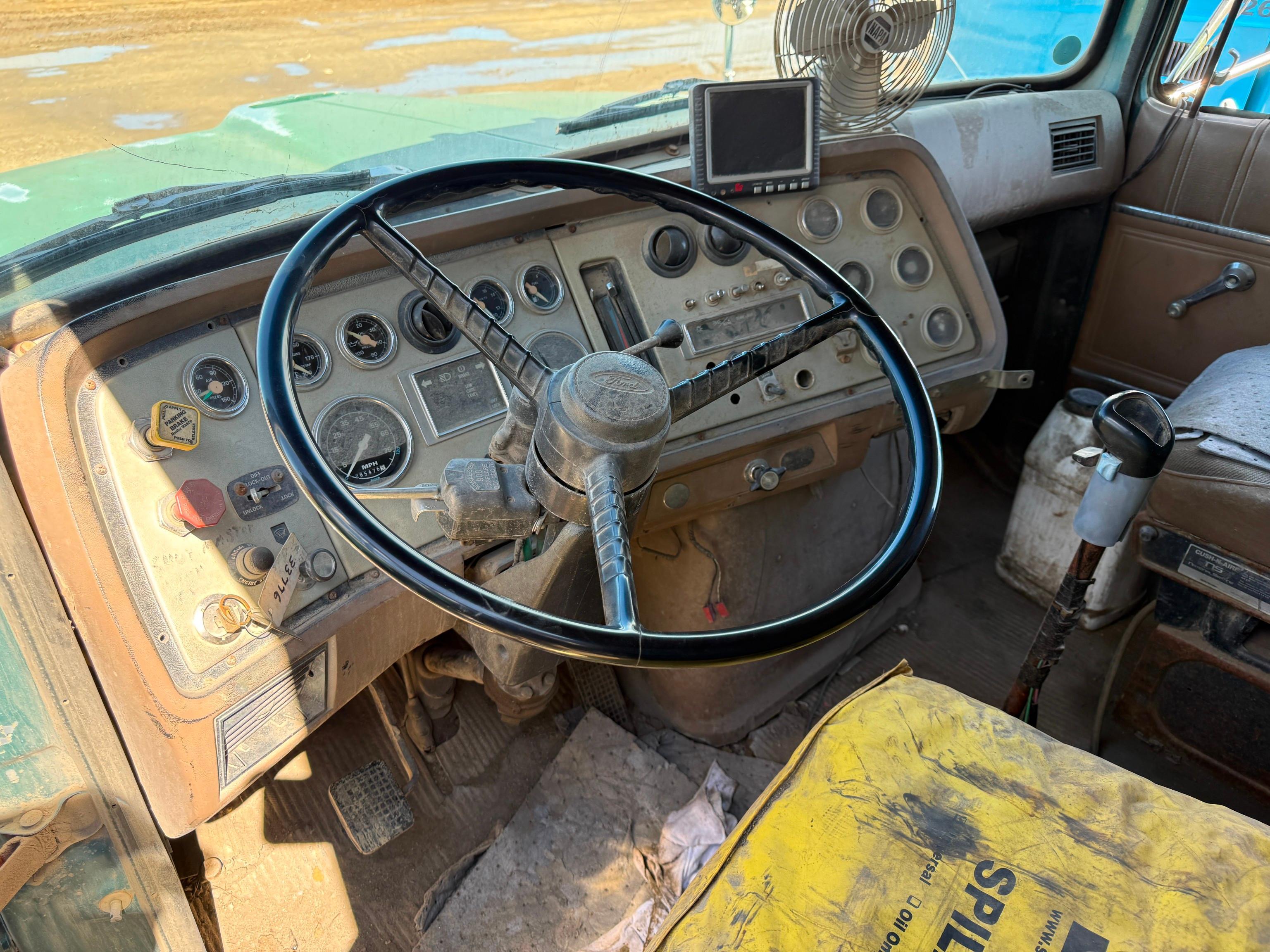Ford L9000