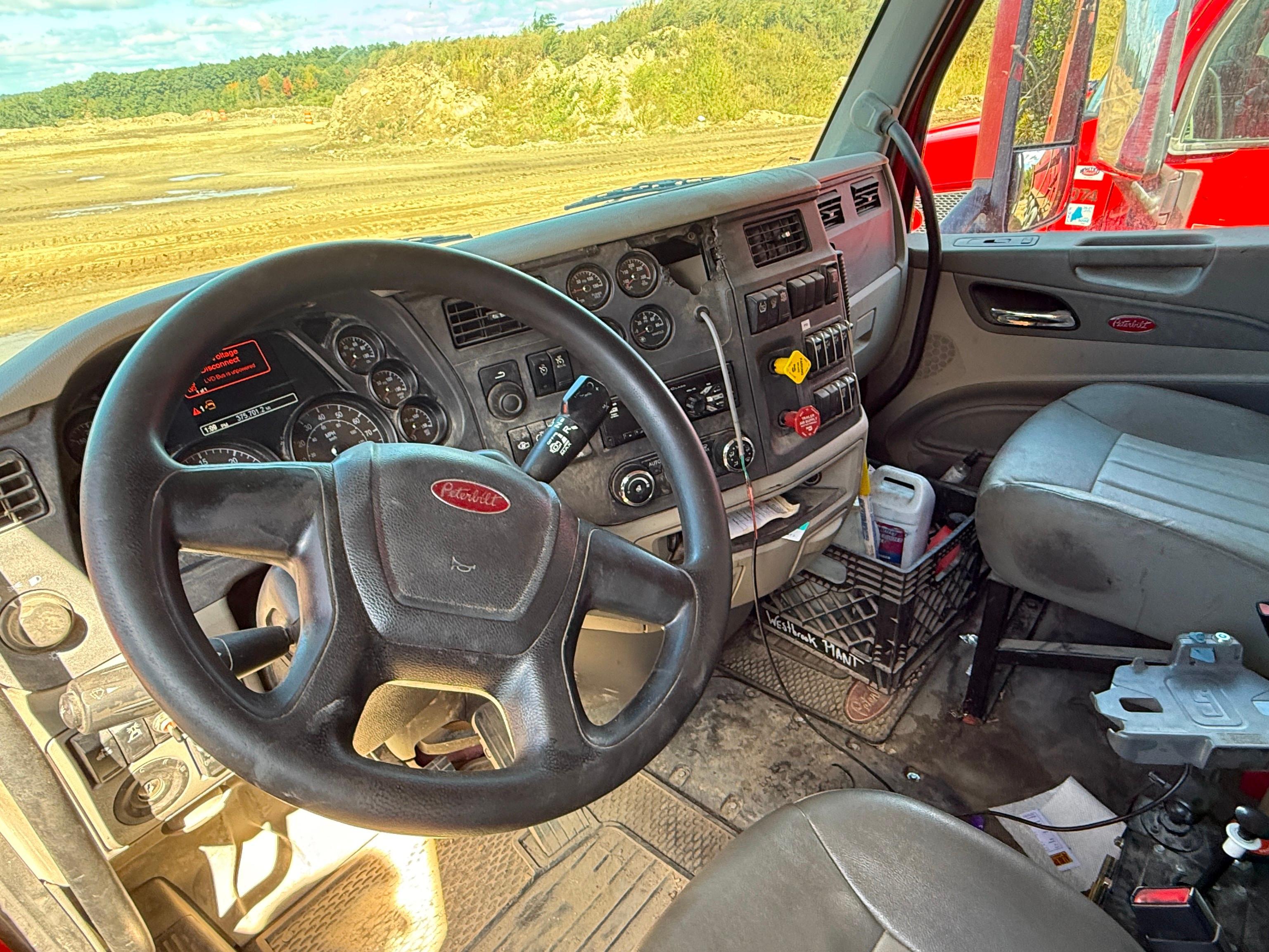 2020 Peterbilt 567