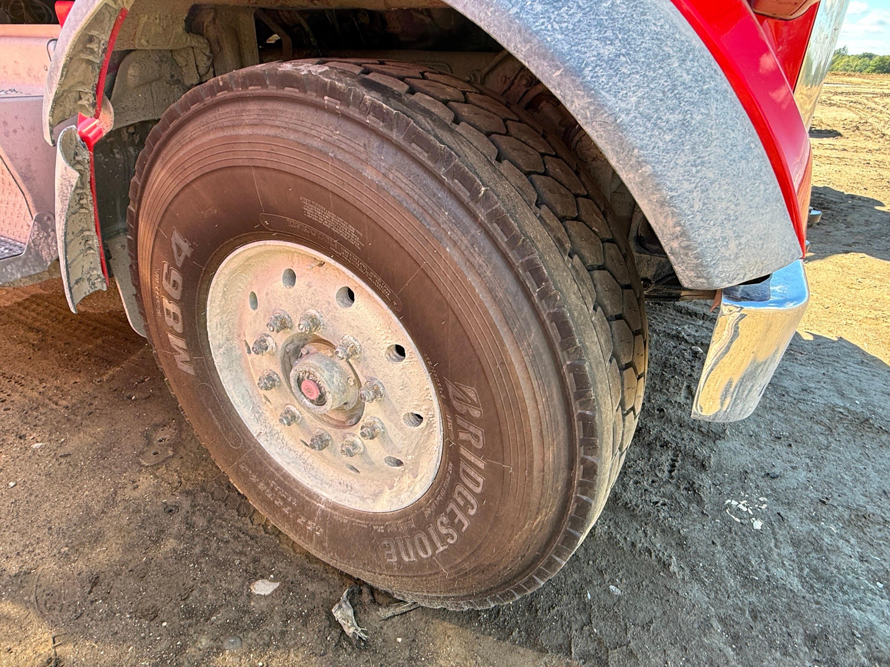 2020 Peterbilt 567