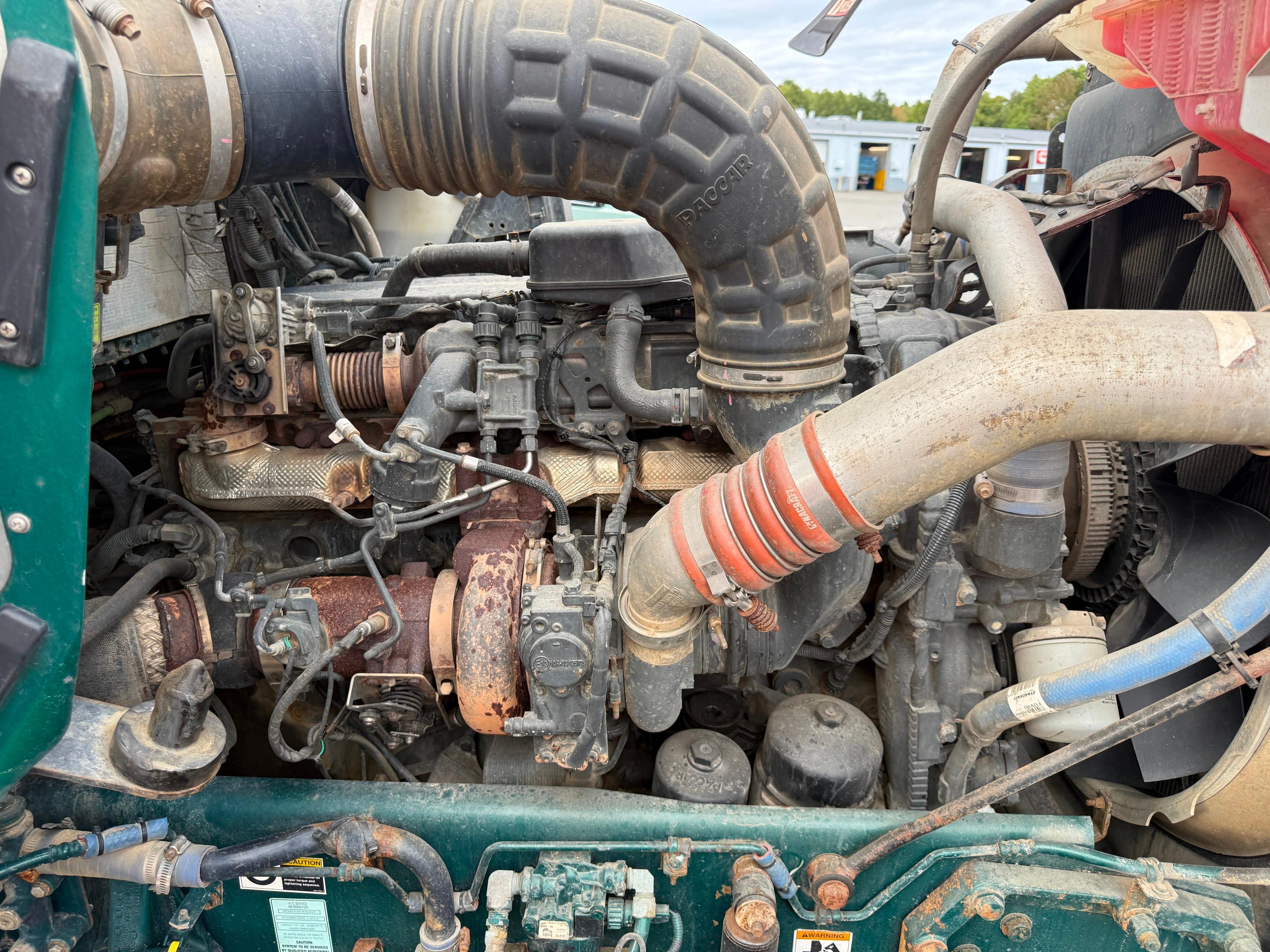 2019 Kenworth W900