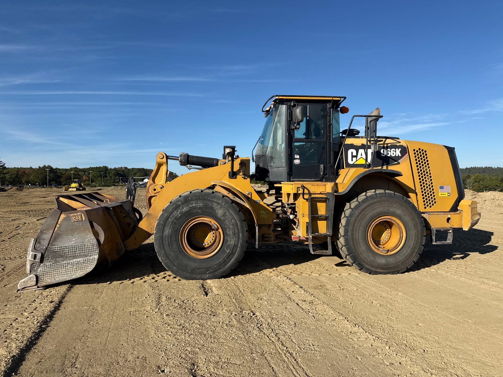 Photo of Caterpillar 966K