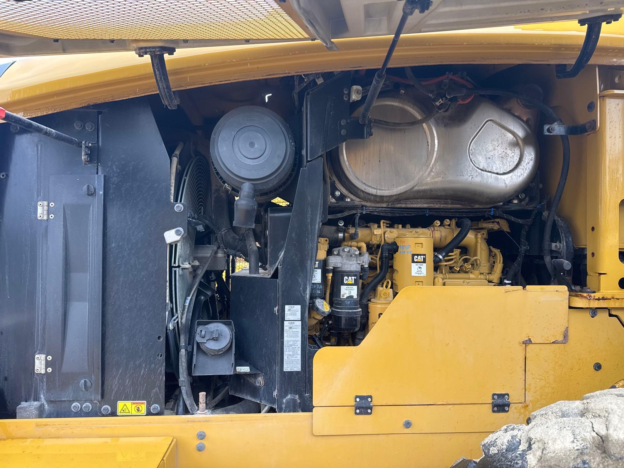 2018 Caterpillar 938M
