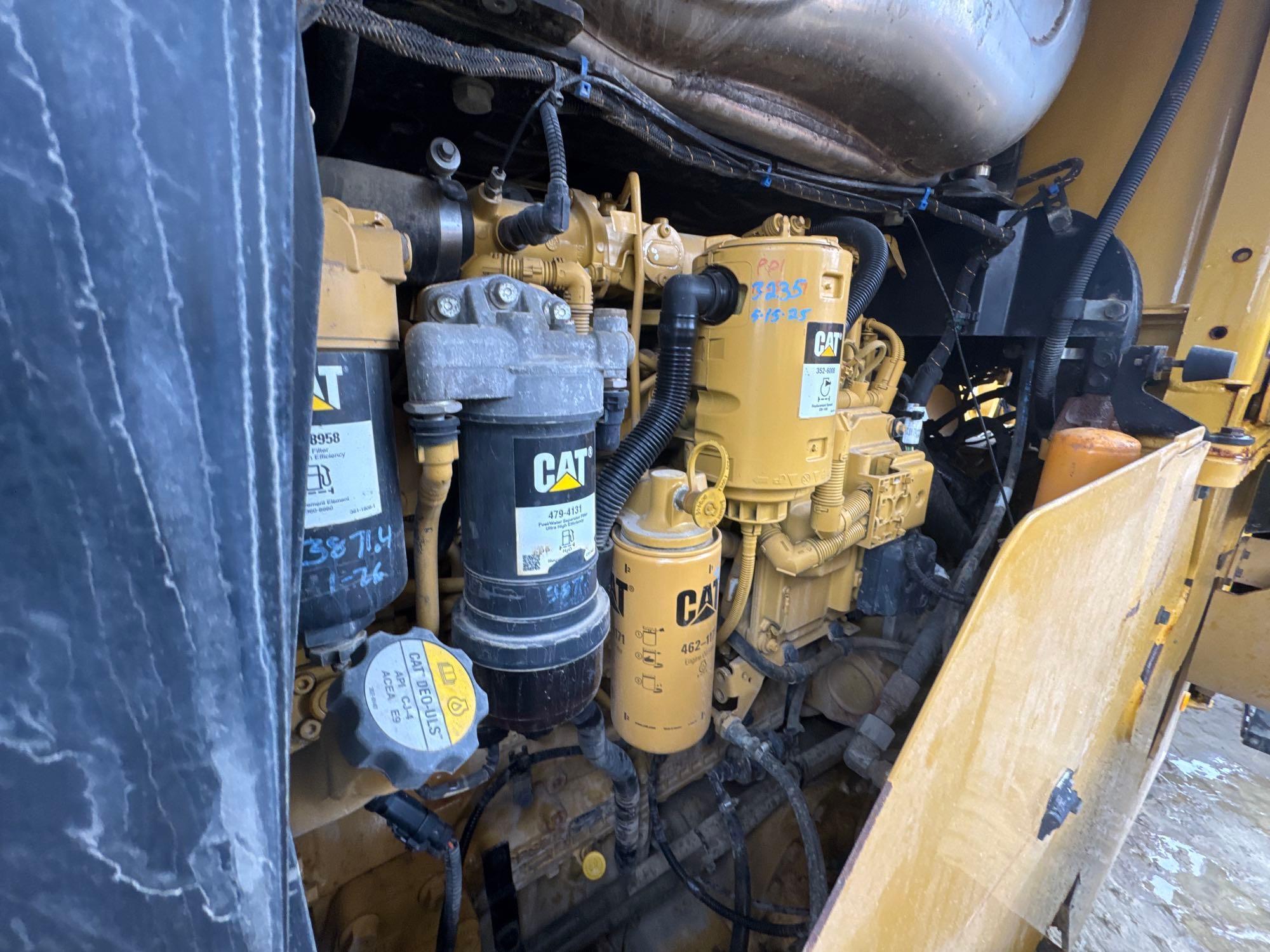 2018 Caterpillar 938M