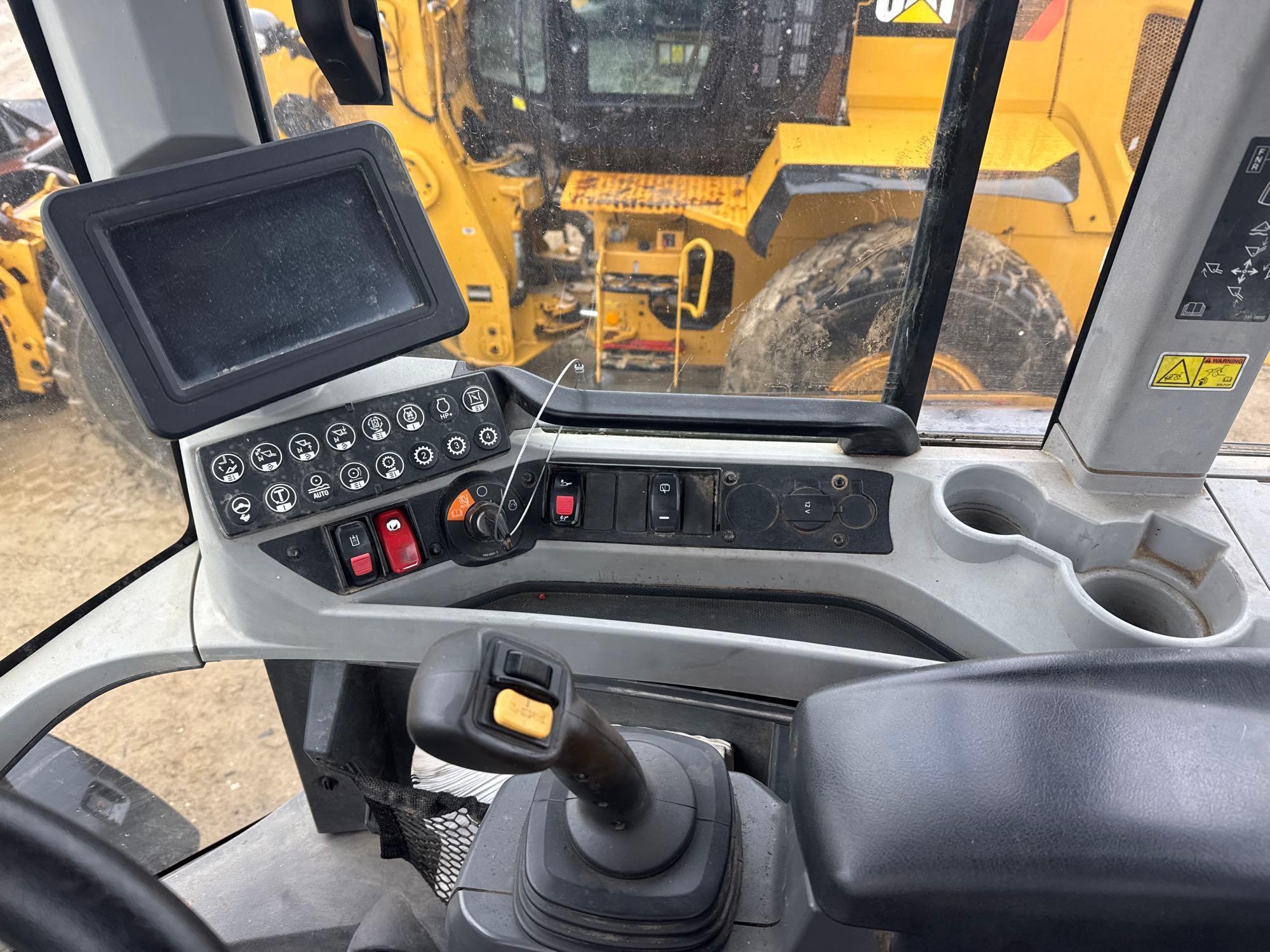 2018 Caterpillar 926M