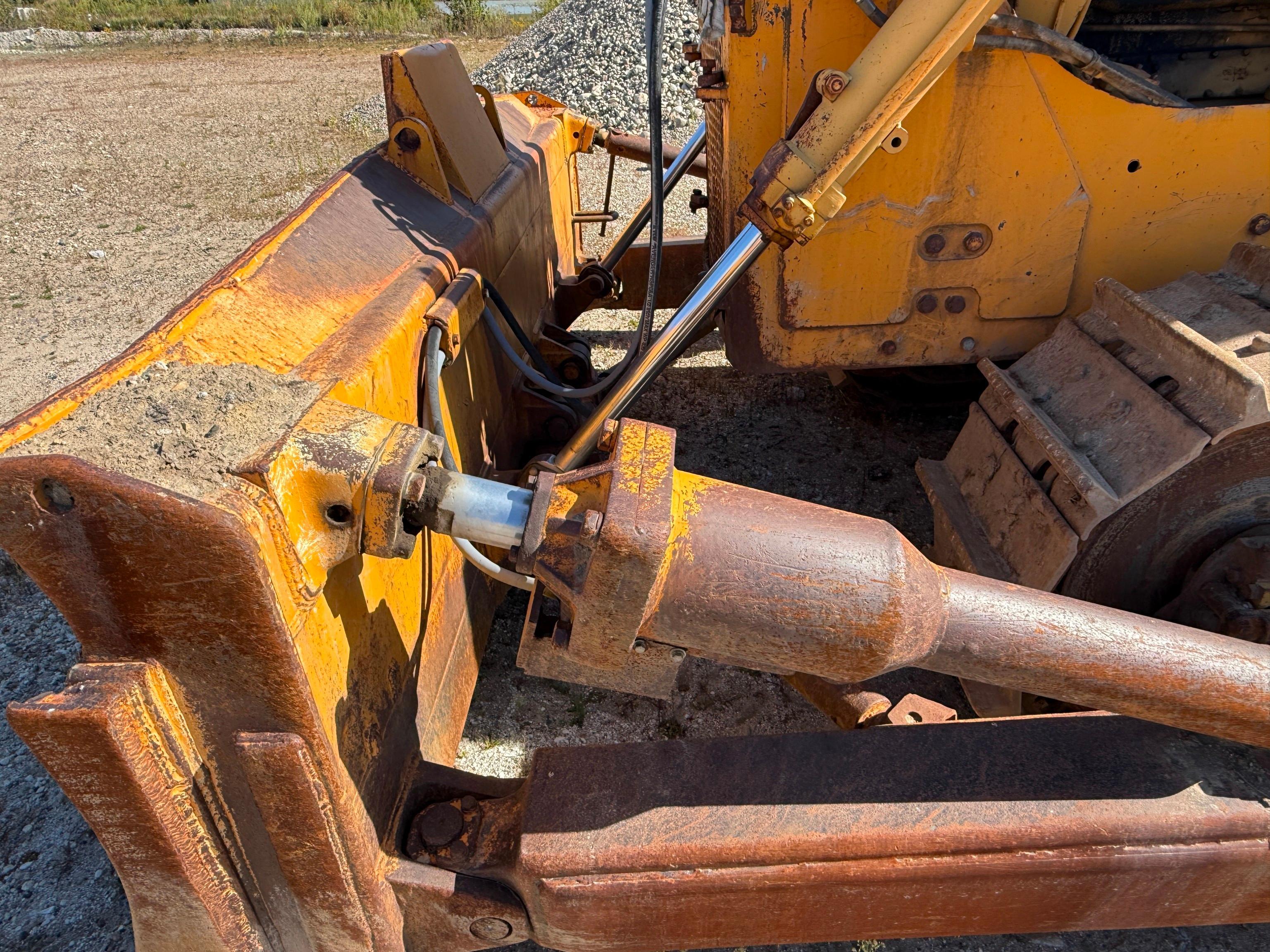 Caterpillar D8H