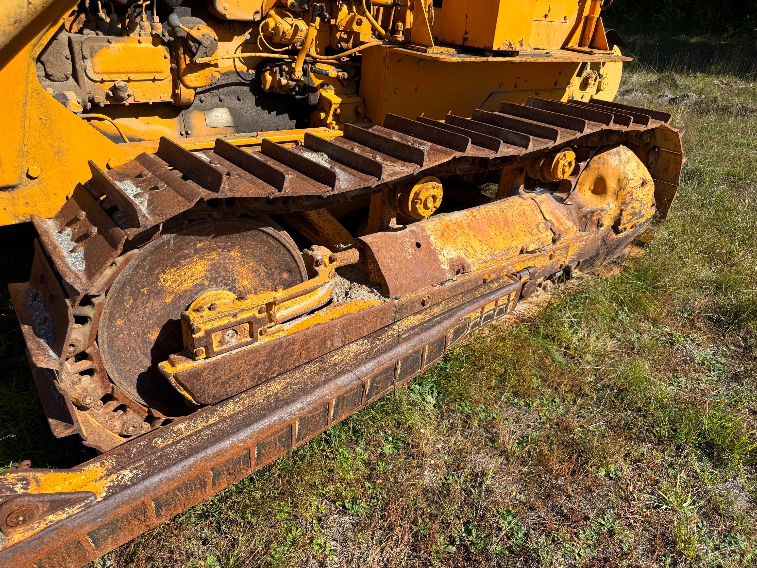 Caterpillar D6