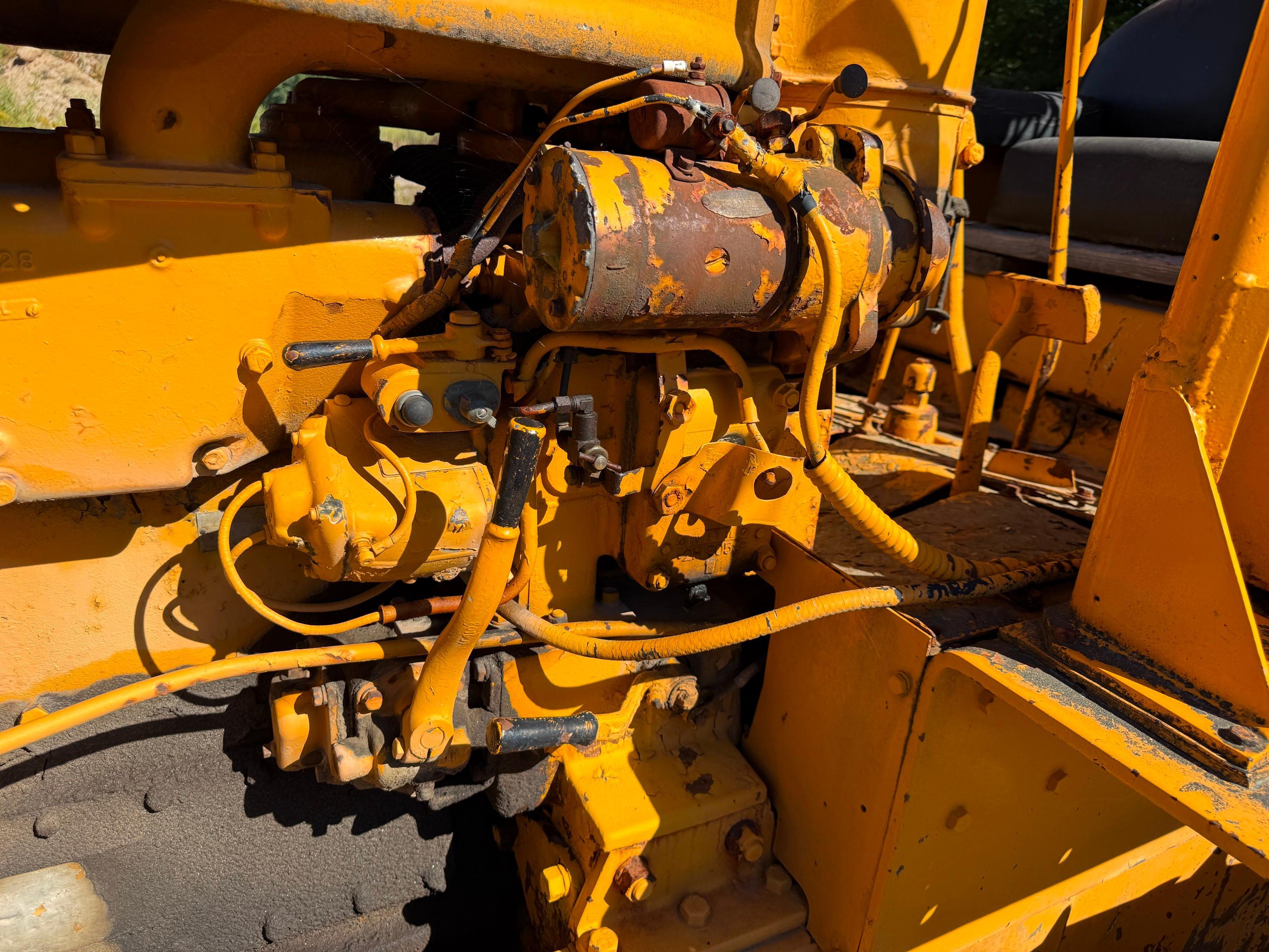 Caterpillar D6
