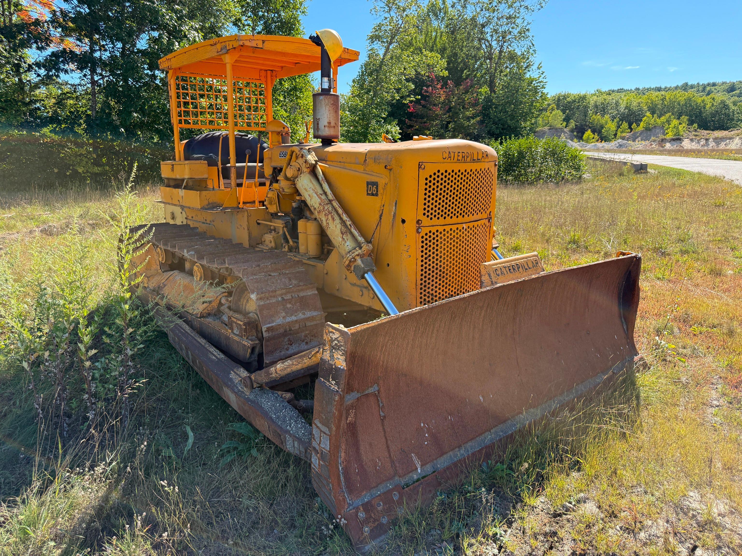 Caterpillar D6