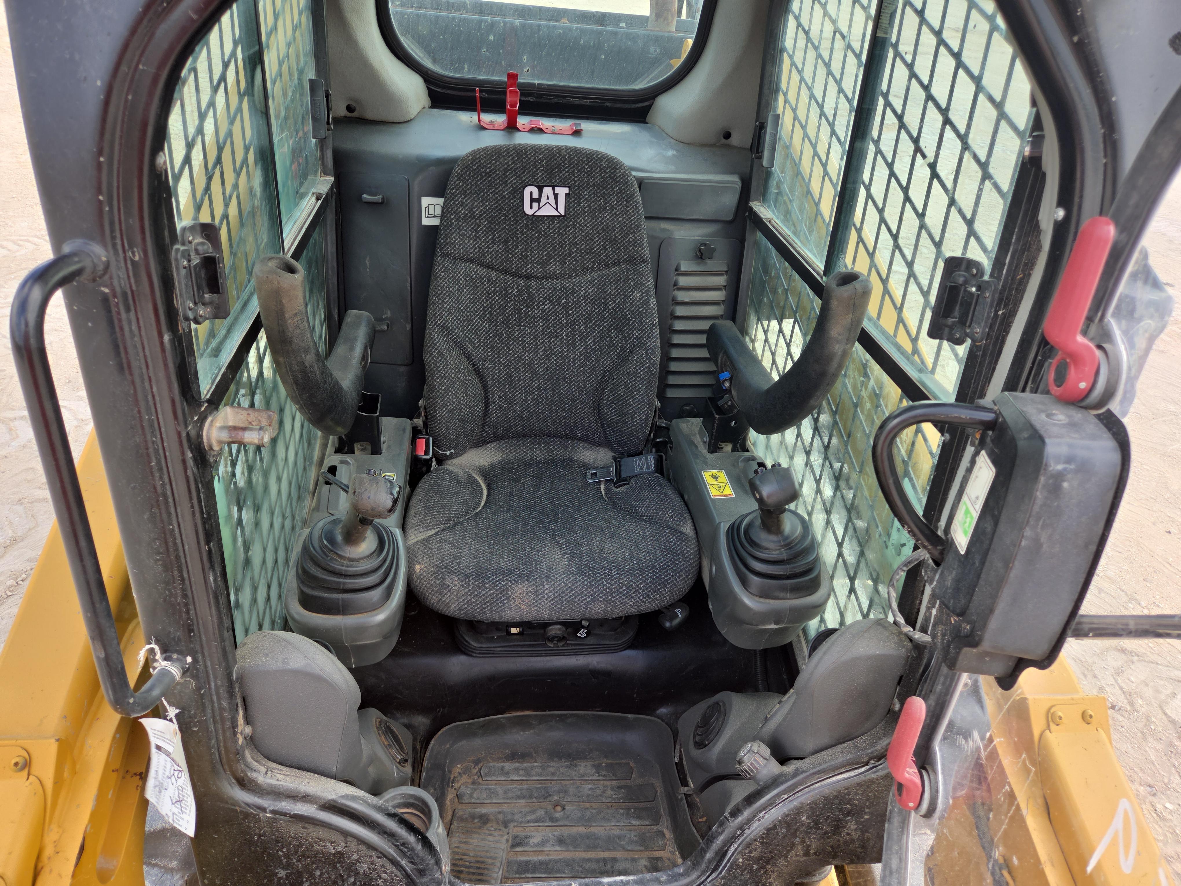 2018 Caterpillar 299D2