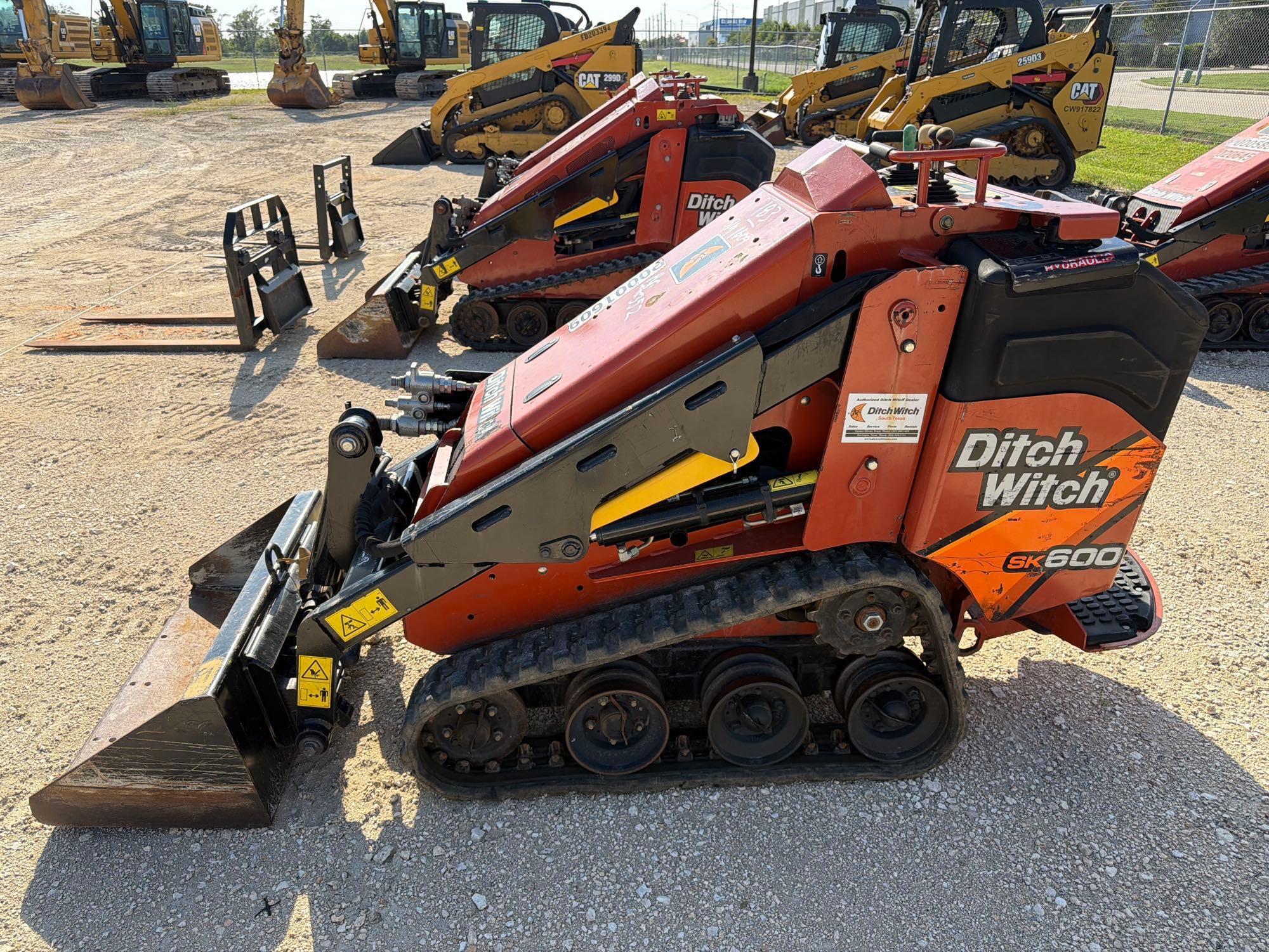 2023 Ditch Witch SK600