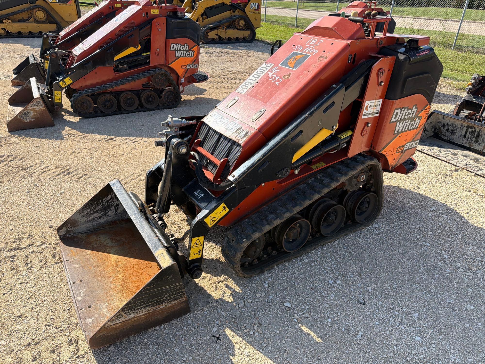 2023 Ditch Witch SK600