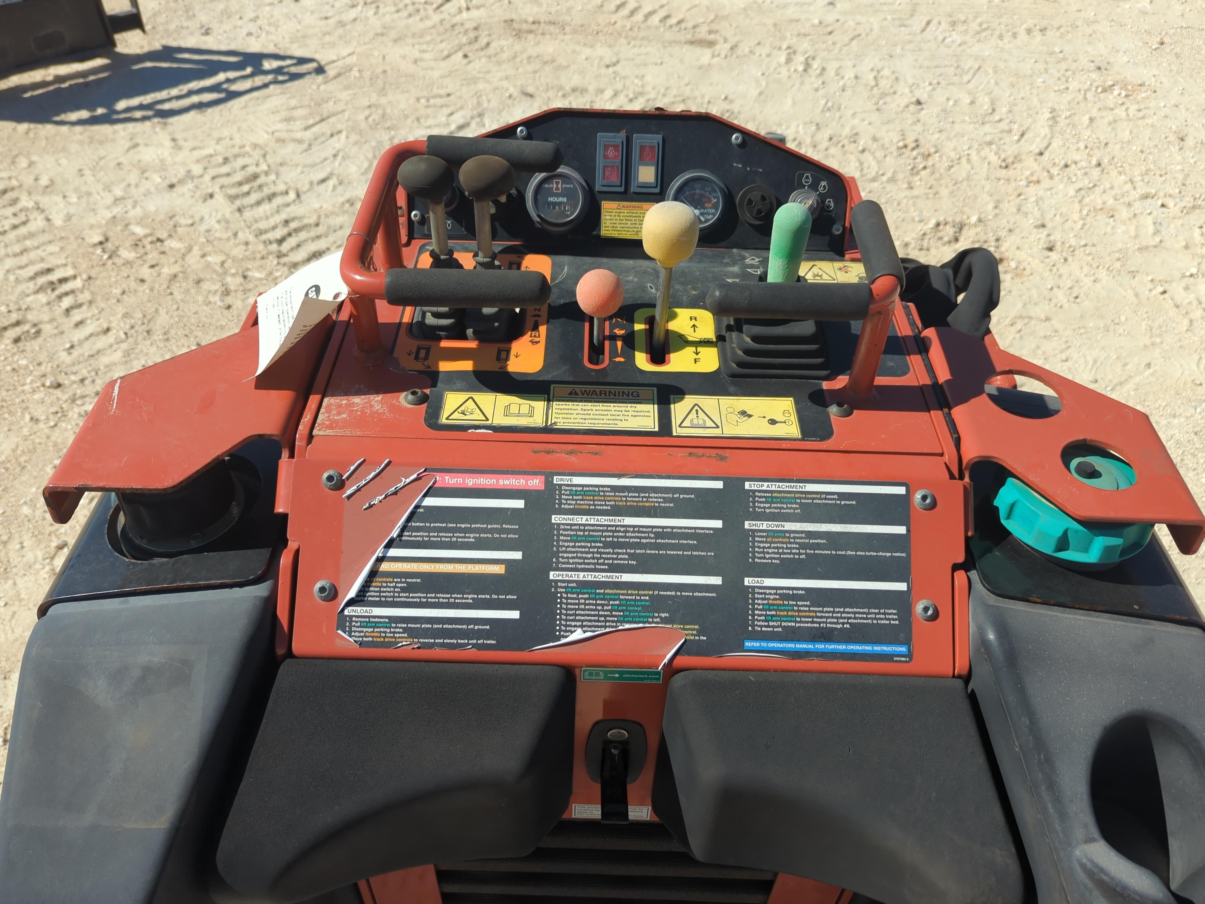 2023 Ditch Witch SK600