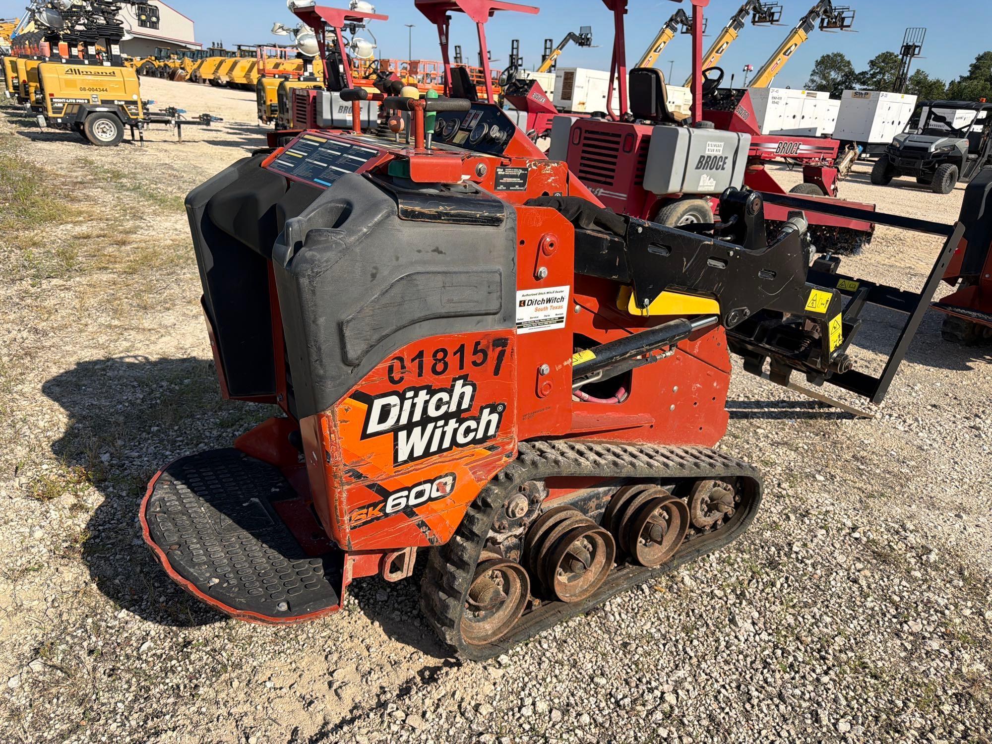 2022 Ditch Witch SK600