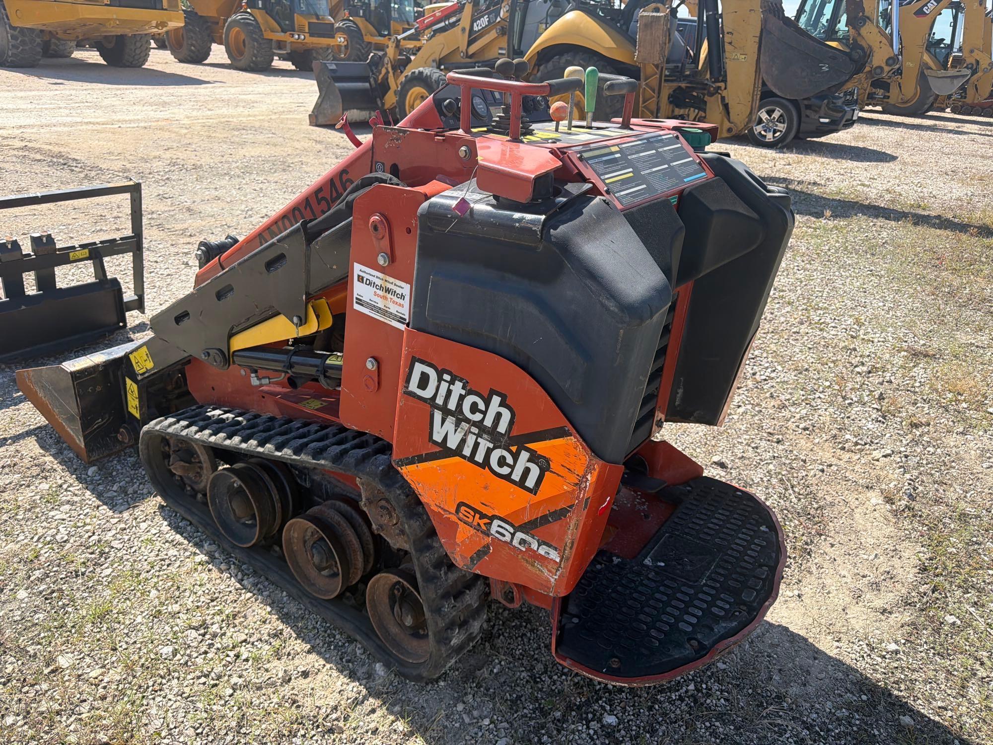 2022 Ditch Witch SK600