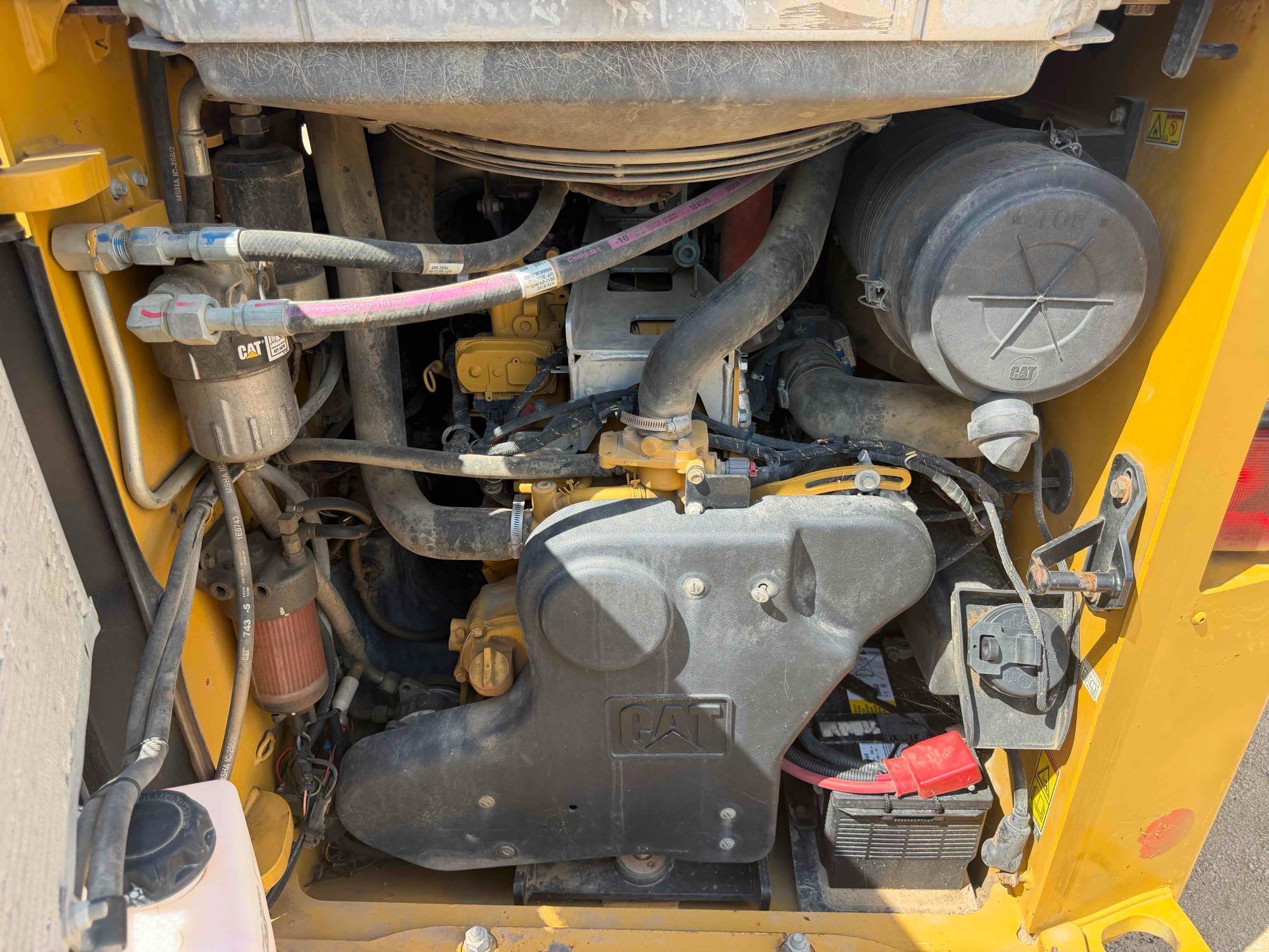 2017 Caterpillar 299D2